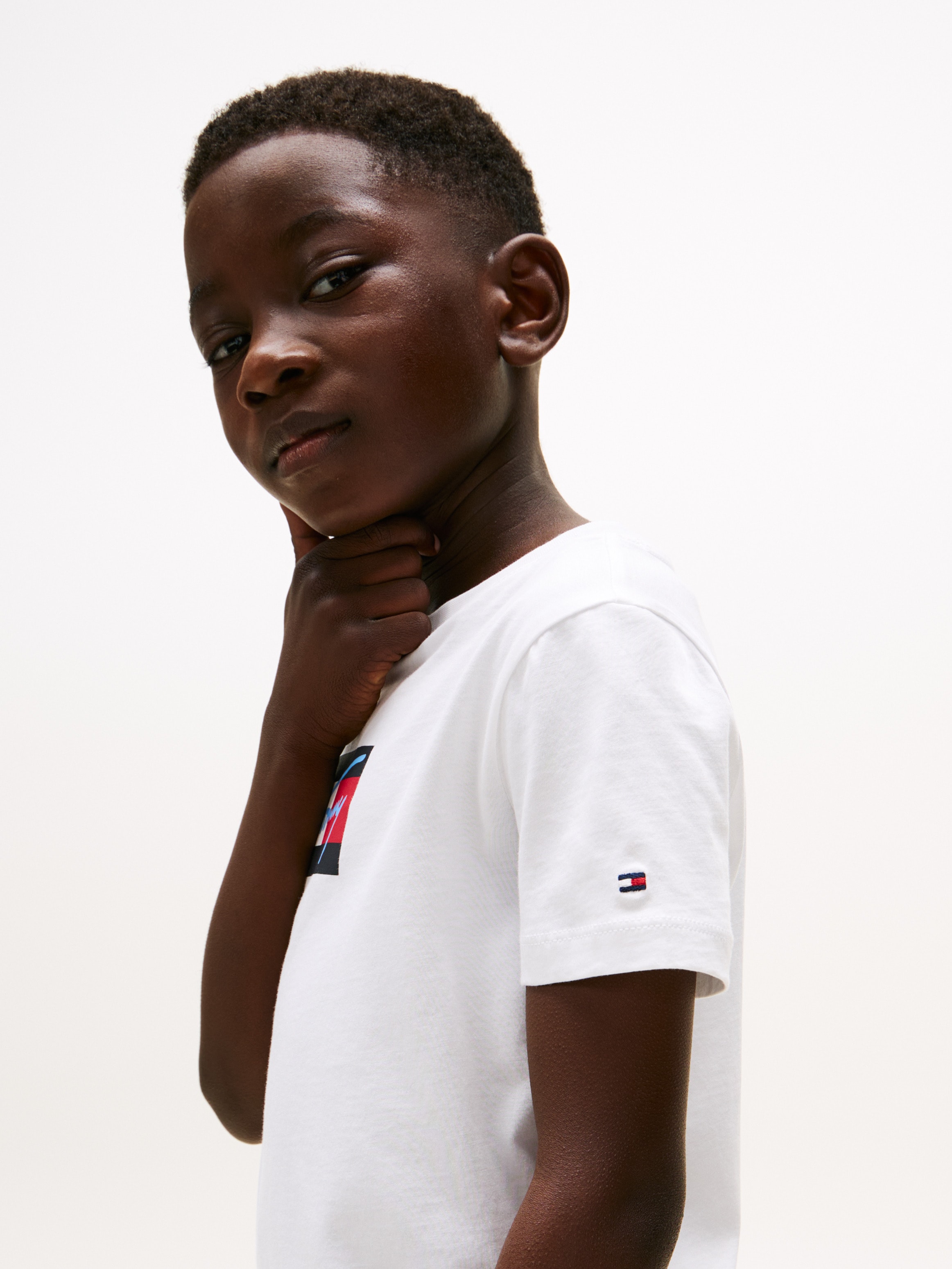 Tommy Hilfiger T-Shirt »TOMMY SCRIPT FLAG PRINT TEE SS« für Kinder bis 16 Jahre, mit Logo-Print