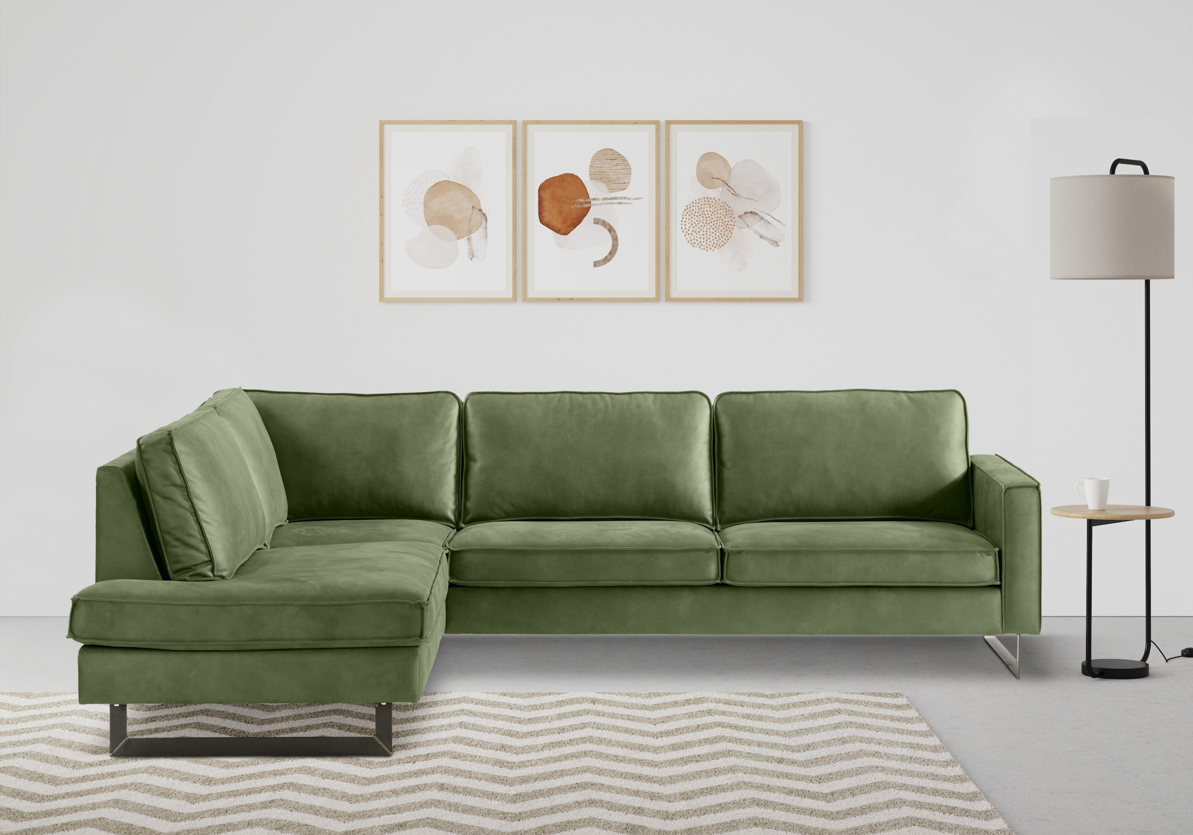 Places of Style Ecksofa »Pinto, 290 cm, Cord, Chenille, Lederoptik, Ottomane links / rechts«, mit Keder, schwarze Metallfüße, Wellenunterfederung