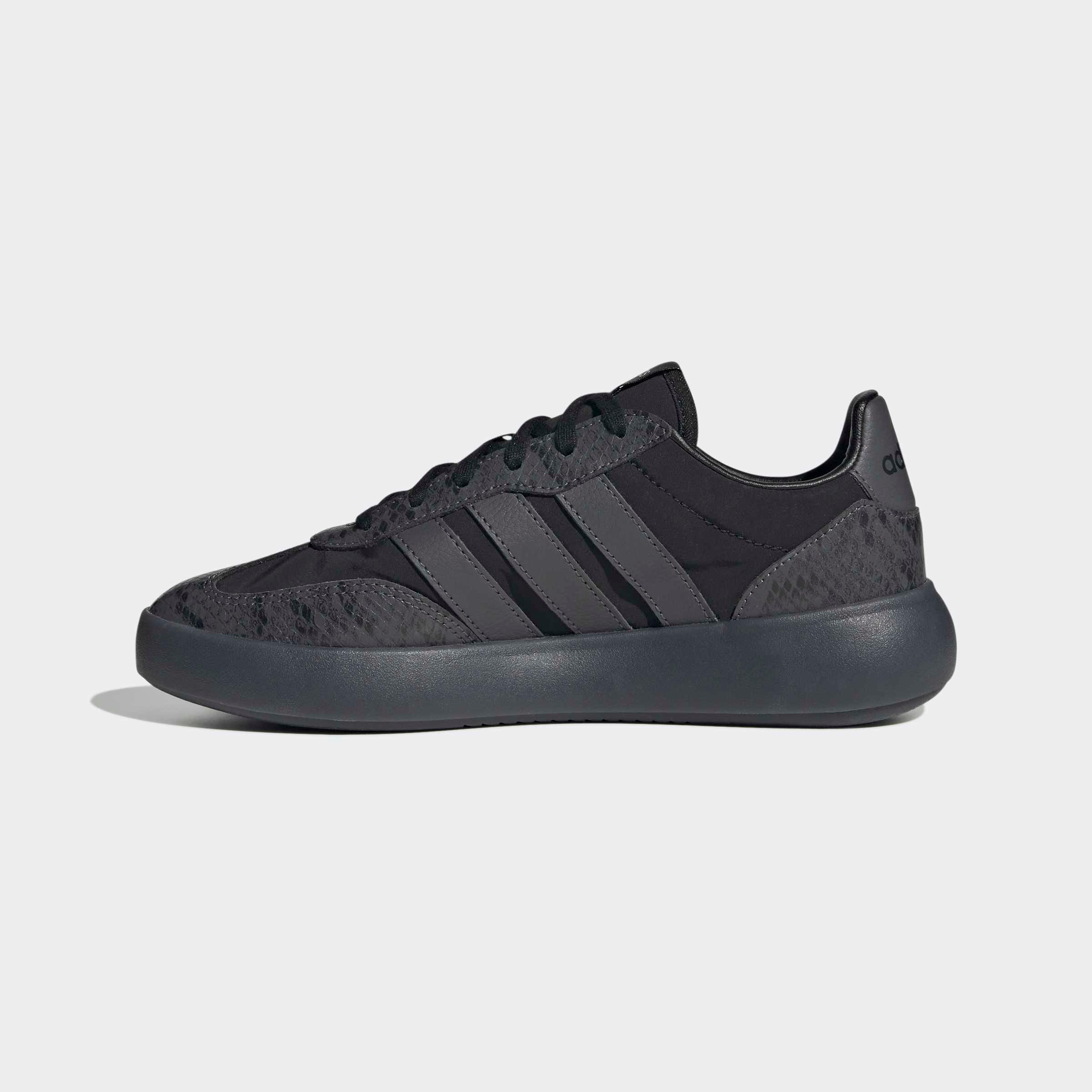 adidas Sportswear Sneaker »BARREDA DECODE«  inspiriert vom Design des adidas handball spezial