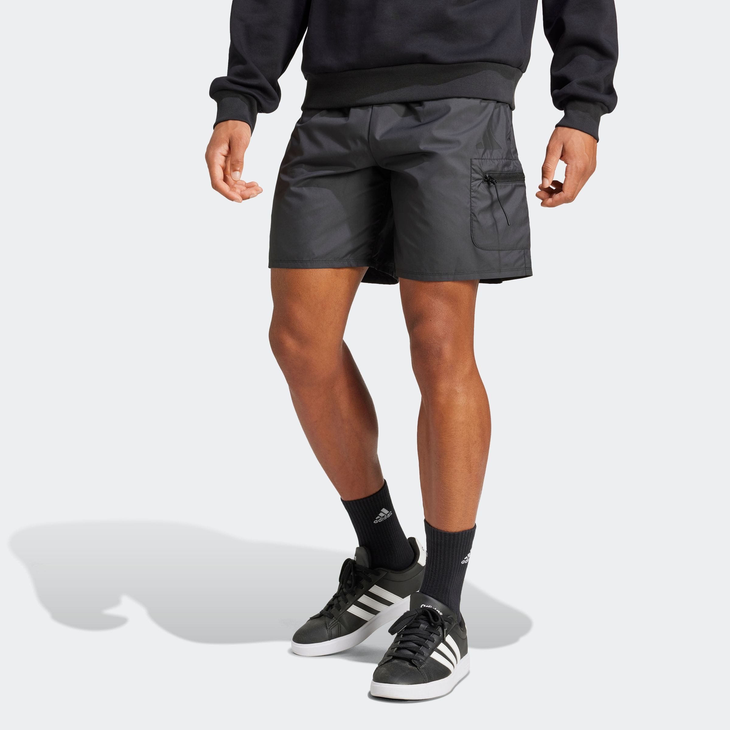 adidas Sportswear Shorts »M CE SHO GD«, (1 tlg.)