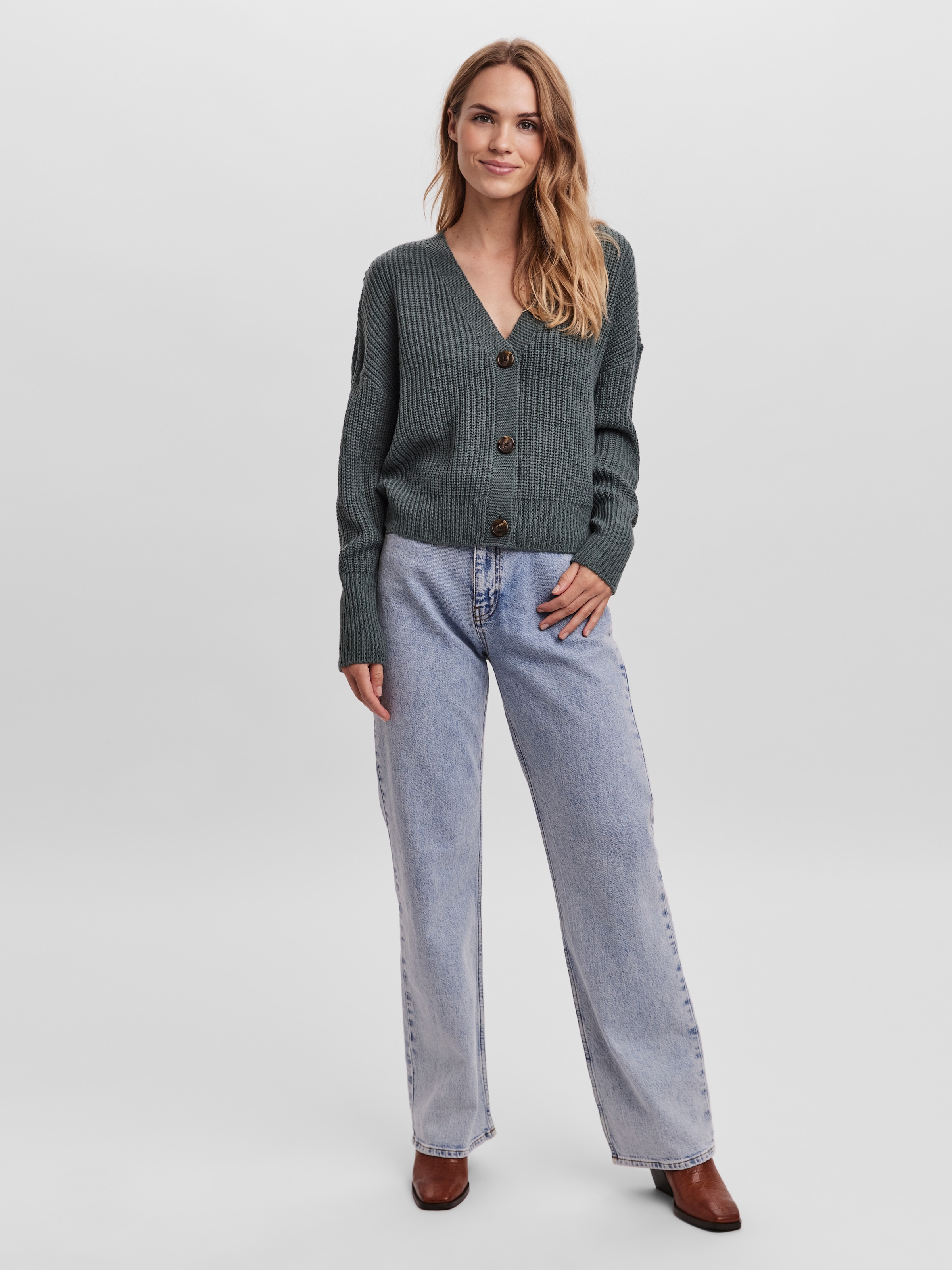 Vero Moda Strickjacke »VMLEA LS V-NECK CUFF CARDIGAN NOOS«, mit Knopfleiste