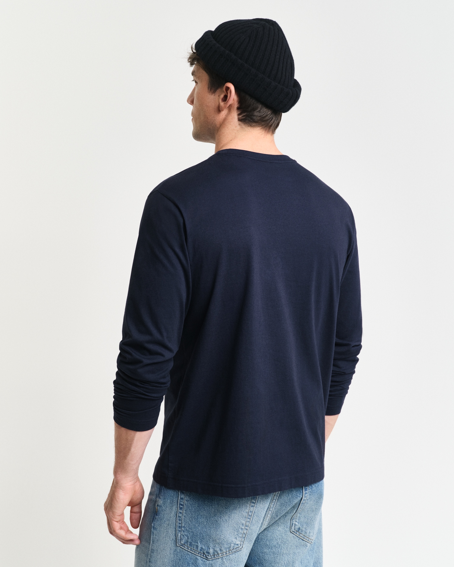 Gant Langarmshirt »REG SHIELD LS T-SHIRT« mit Logostickerei auf der Brust