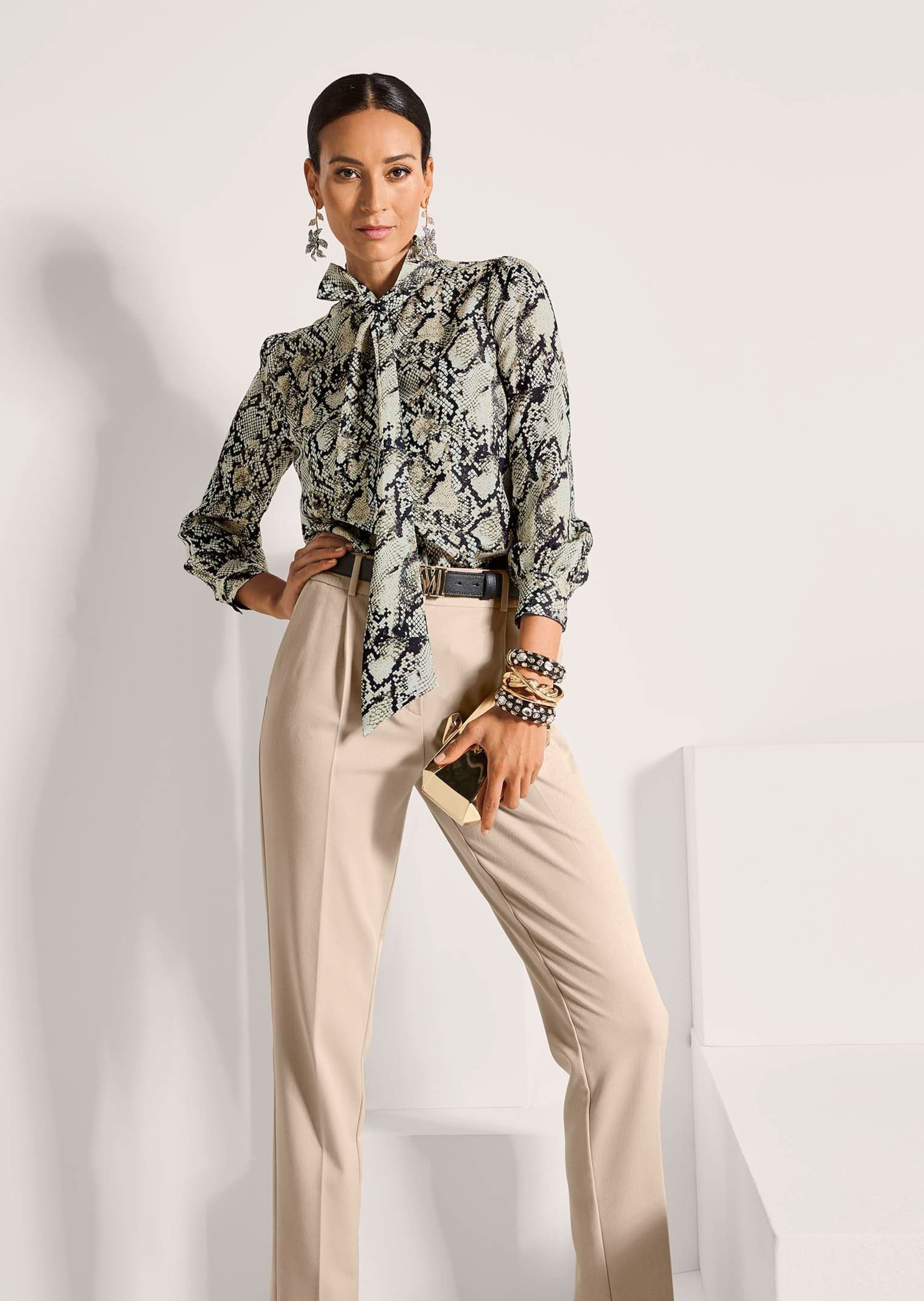 MADELEINE Langarmbluse »Bluse Elegante Bluse mit Animal-Print« Bluse mit Schluppe