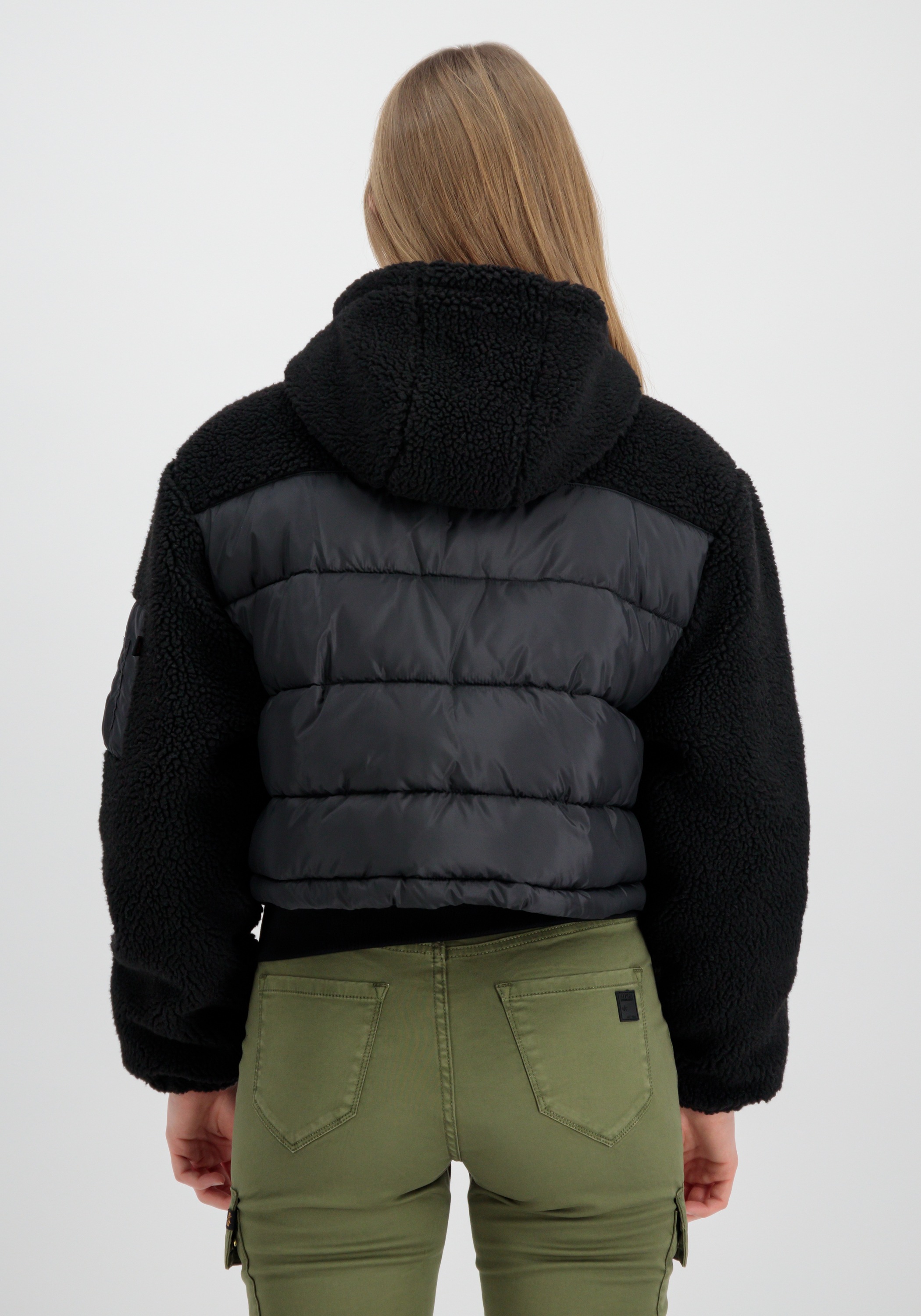 Alpha Industries Winterjacke »ALPHA INDUSTRIES Women - Cold Weather Jackets Teddy Puffer Wmn«