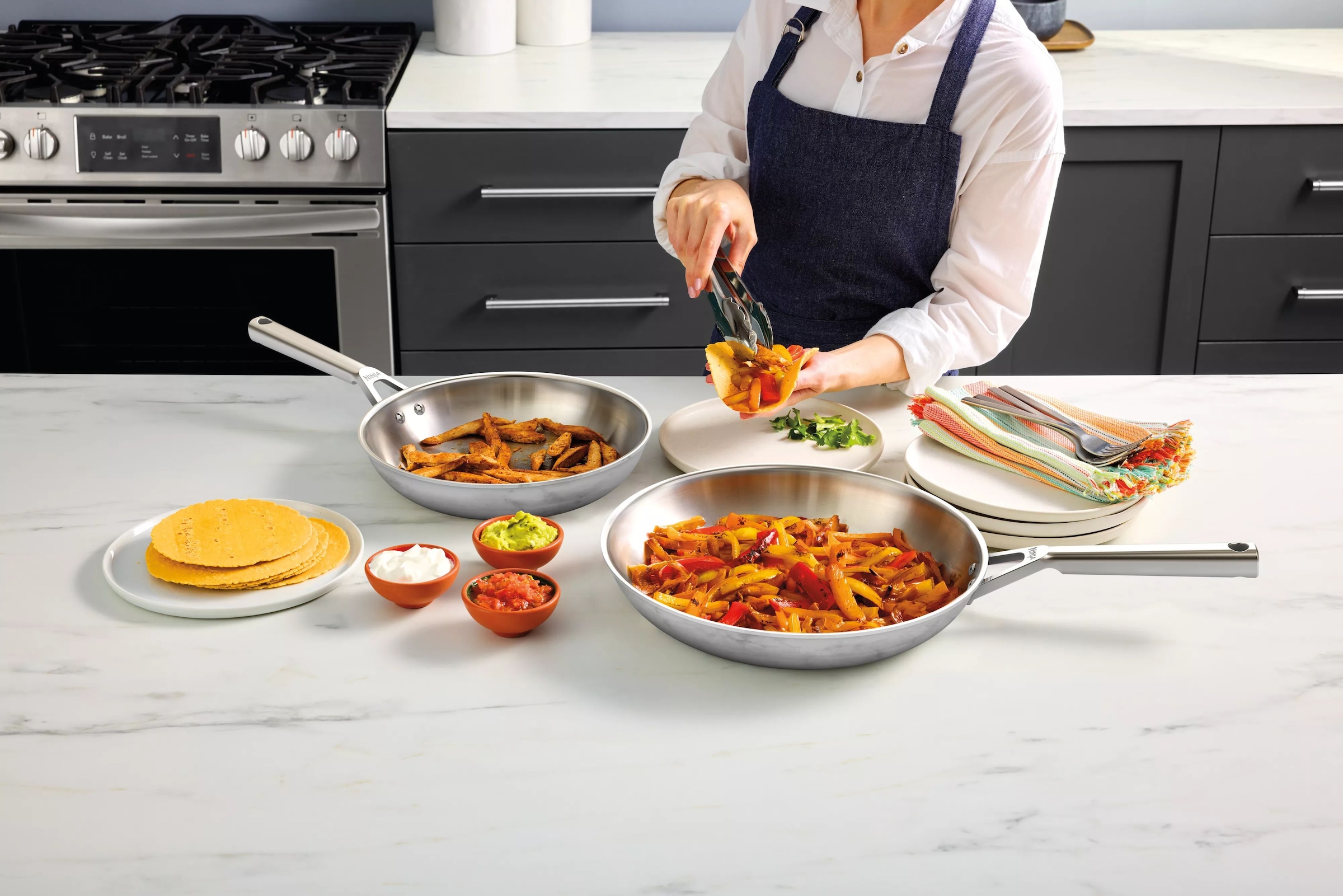 NINJA Bratpfanne »Ninja EverClad Edelstahl-Pfanne  C900DE« Edelstahl 1 Stk. tlg. Entwickelt für den Einsatz unter schwierigsten Kochbedingungen