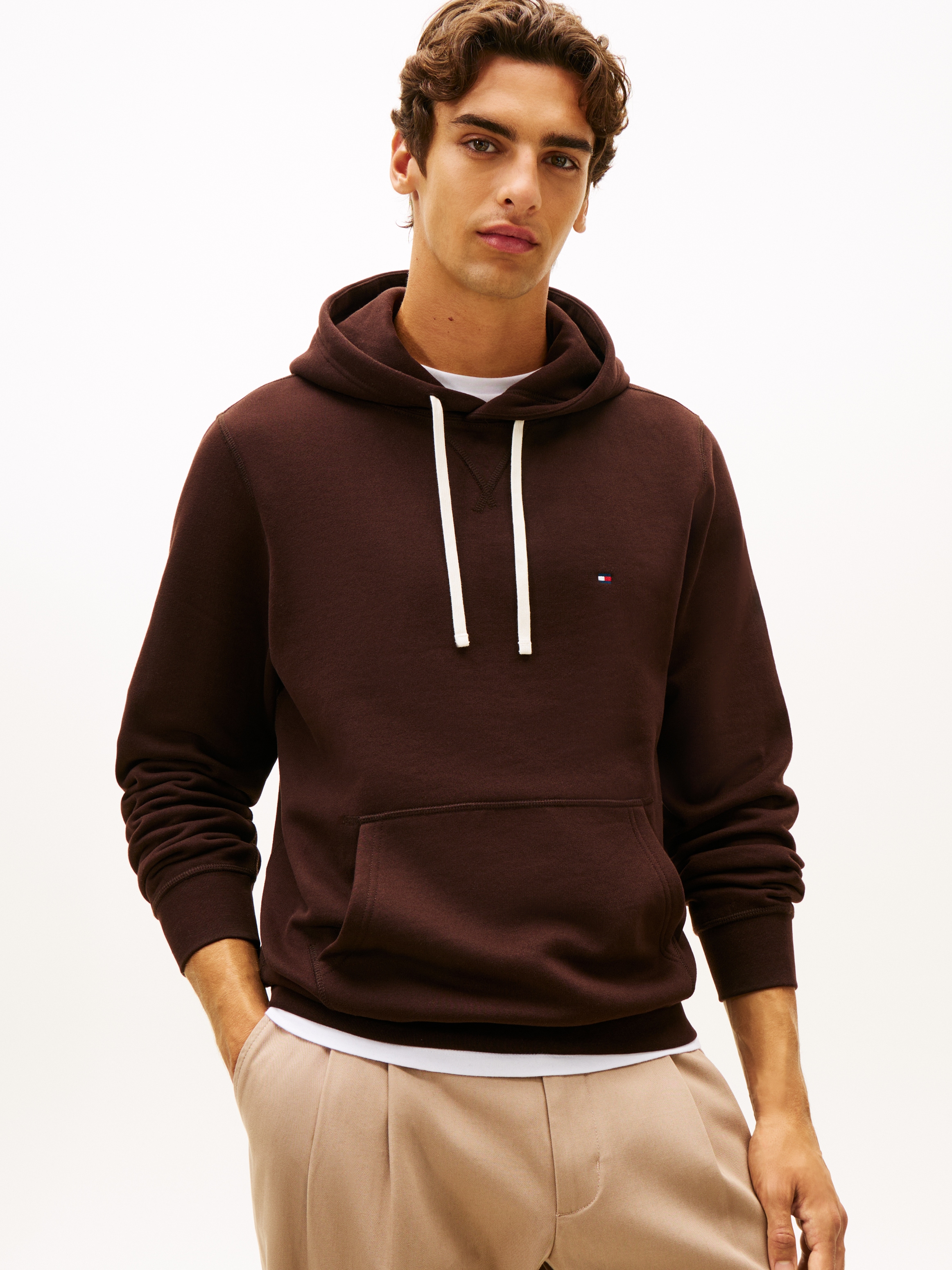 Tommy Hilfiger Hoodie »ESS SEASONAL FLEECE HOODY mit Kapuze und Kängurutasche«, unifarben, casual, regular fit, Baumwollmix, Kapuze
