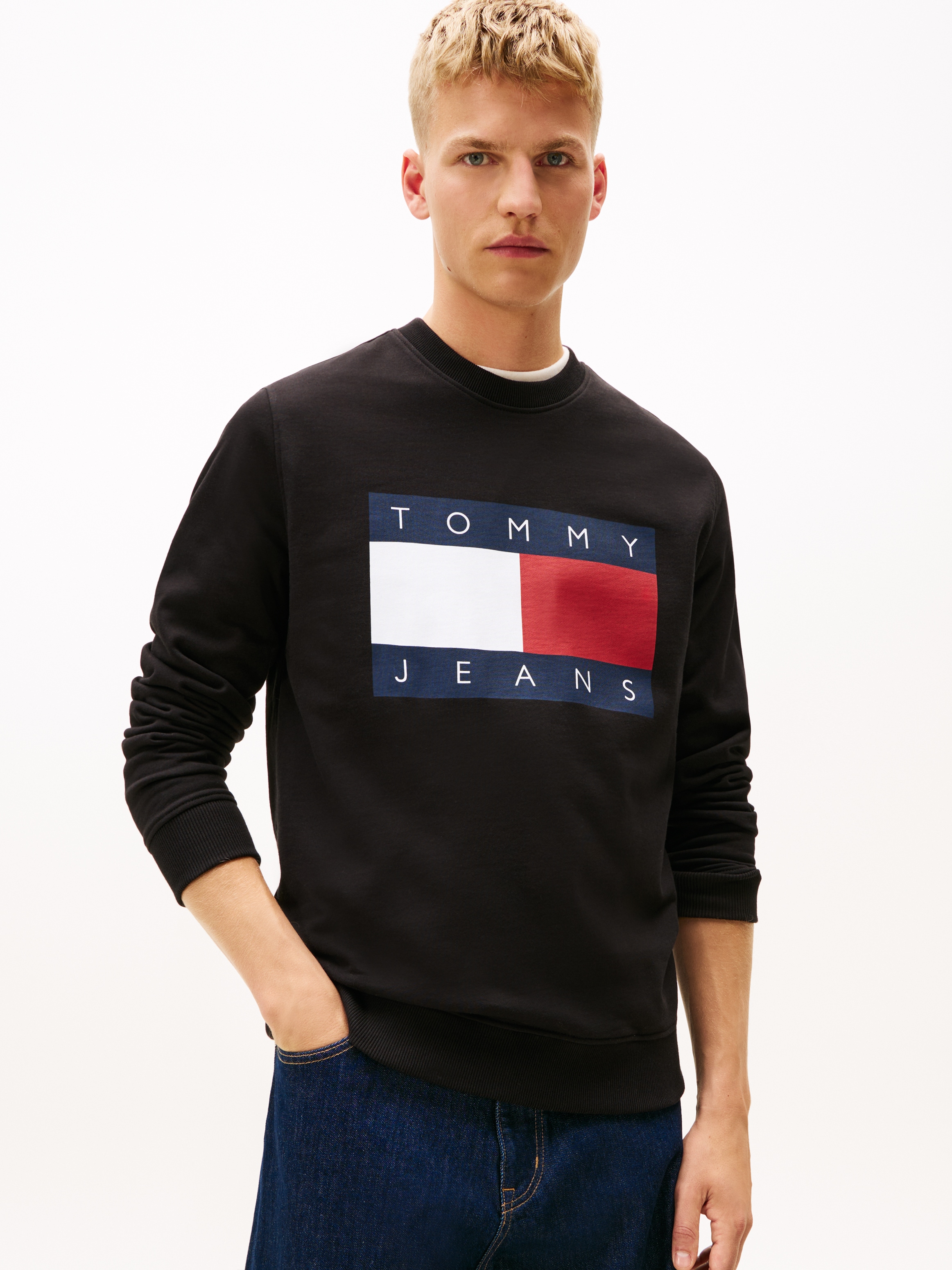 Tommy Jeans Sweatshirt »TJM BIG FLAG CREWNECK«, regular fit
