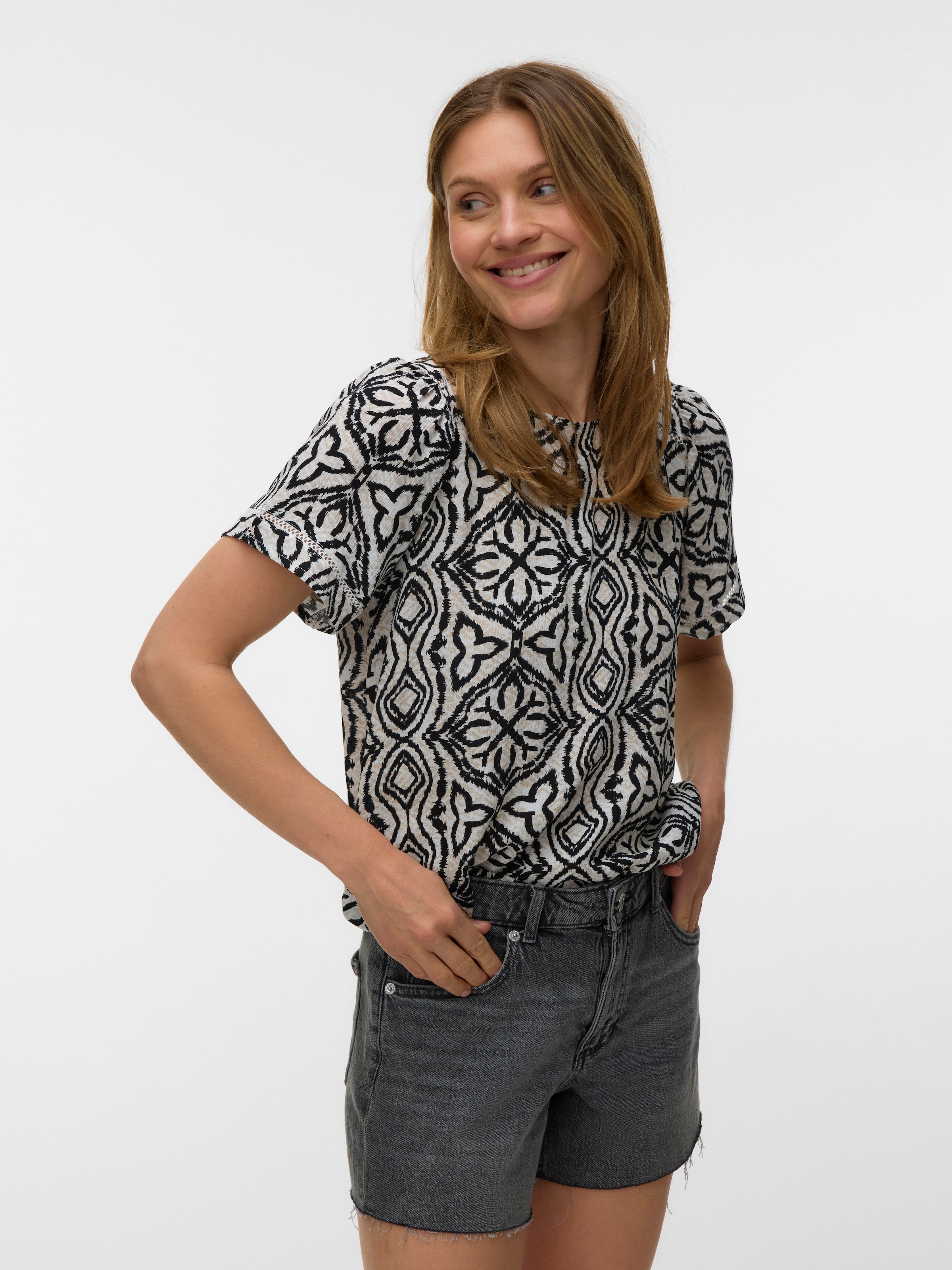 Vero Moda Shirtbluse »VMMENNY LACE SS TOP WVN GA« Viskose, regular fit
