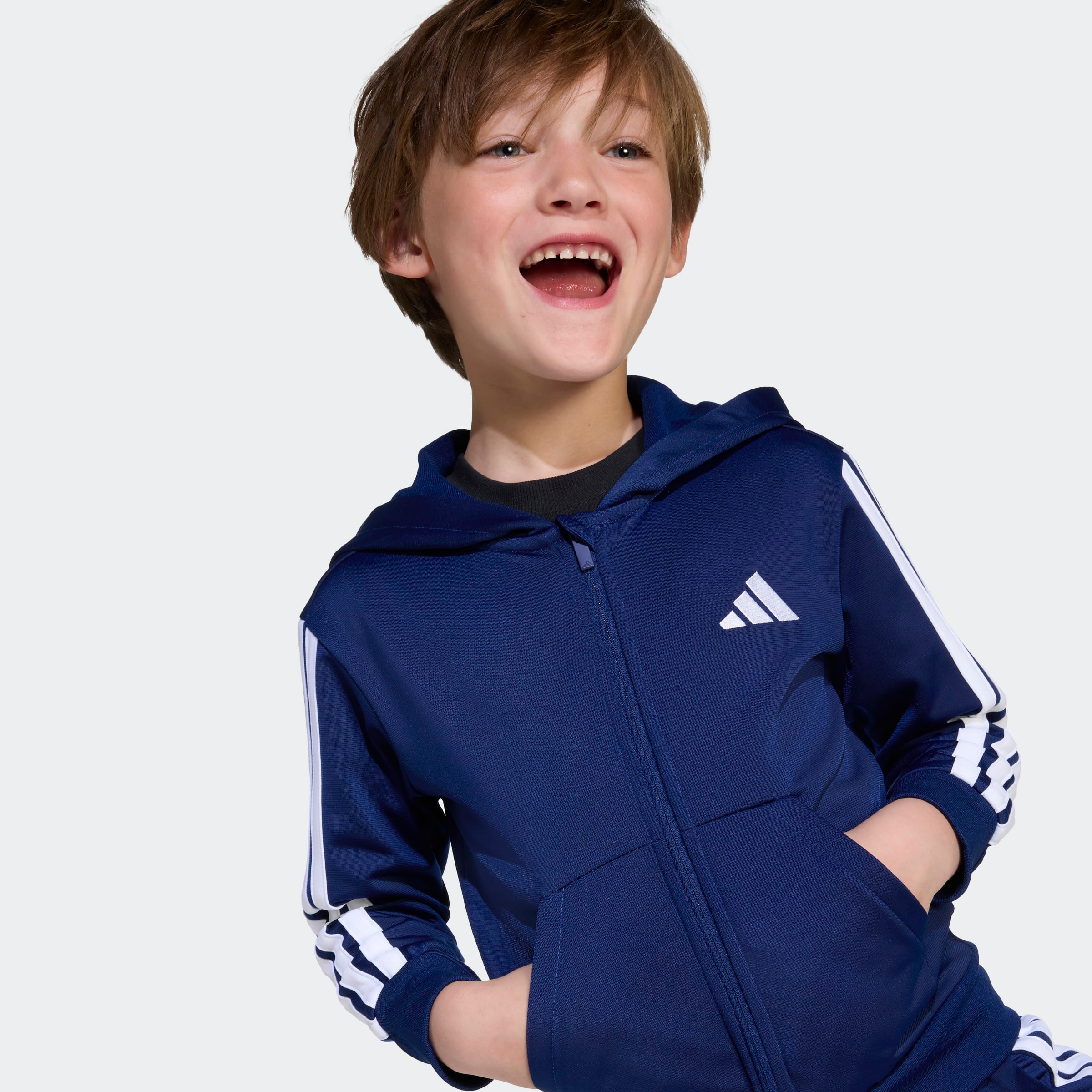 adidas Sportswear Trainingsanzug »ESSENTIALS KIDS« 2 Stk. mit 3-Streifen, aus weichem Trikotstoff, mit CLIMACOOL Technologie