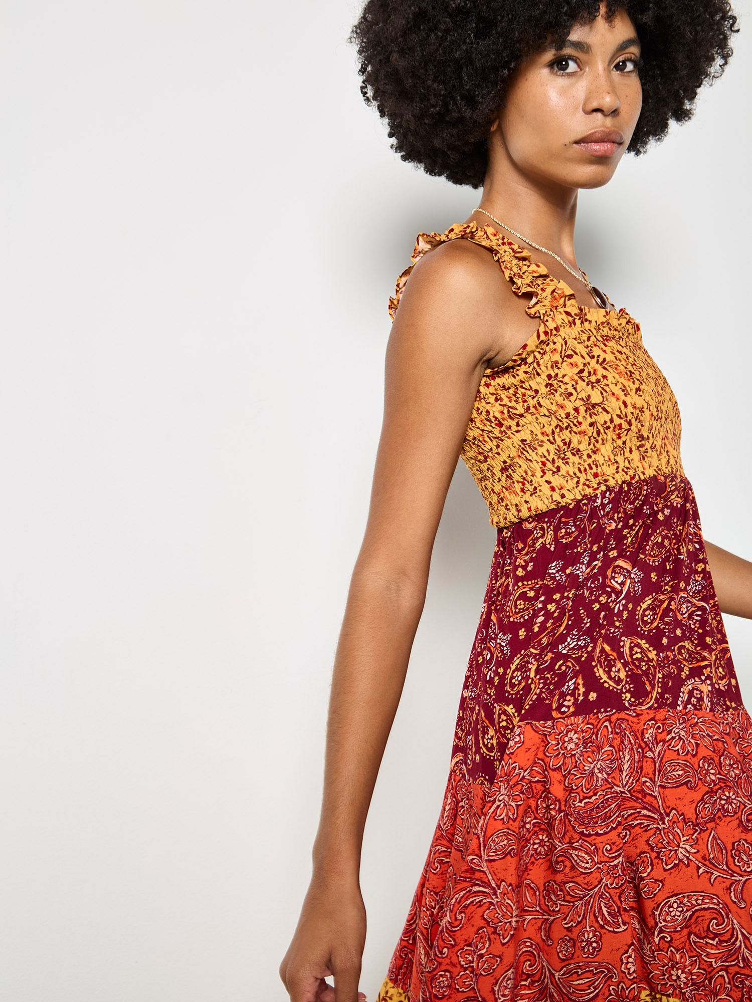 Apricot Maxikleid »Maxikleid« mit Blumen- und Paisley-Muster