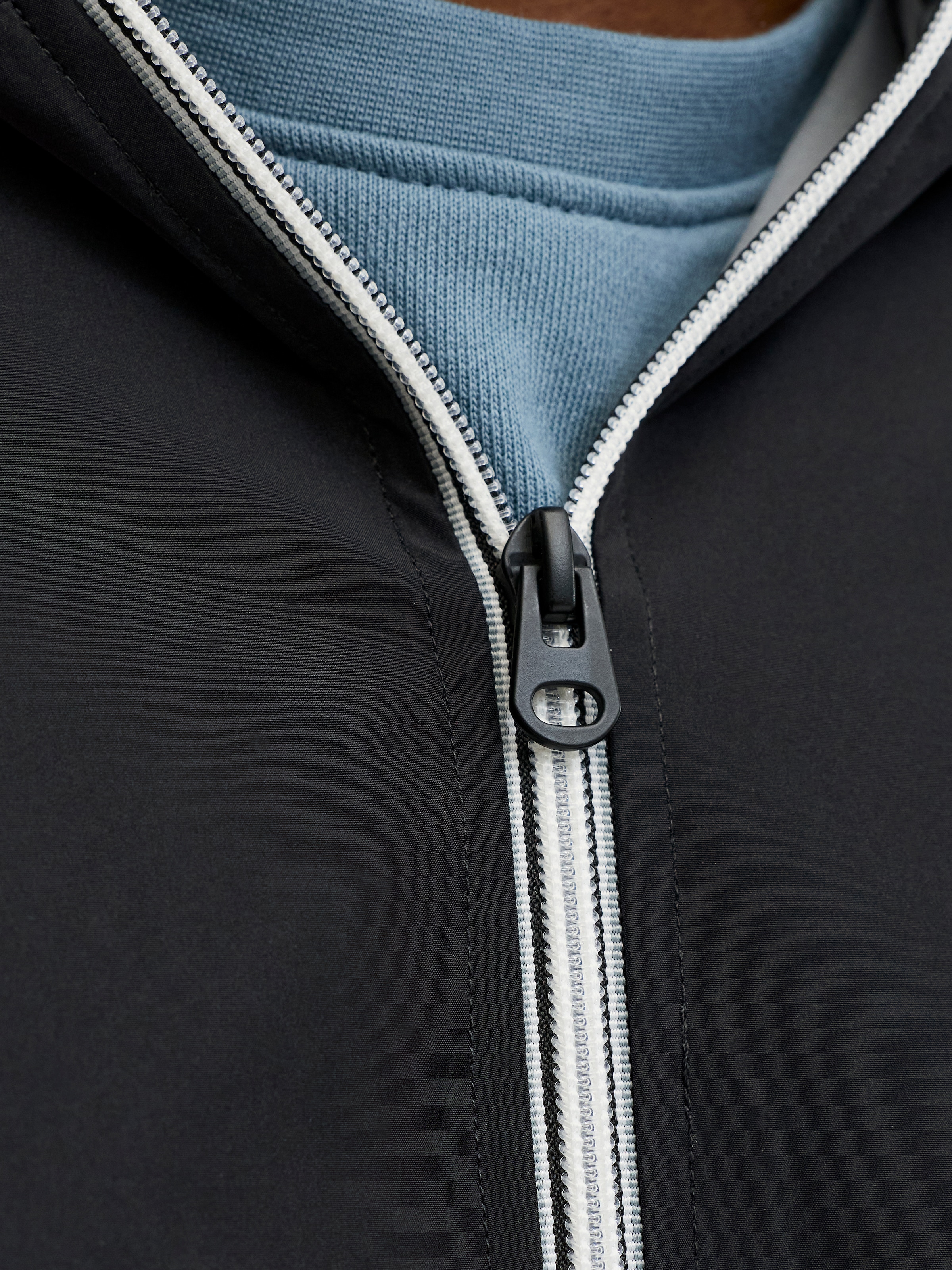 Jack & Jones PlusSize Blouson »JJJAKE LIGHT JACKET PLS« mit Kapuze