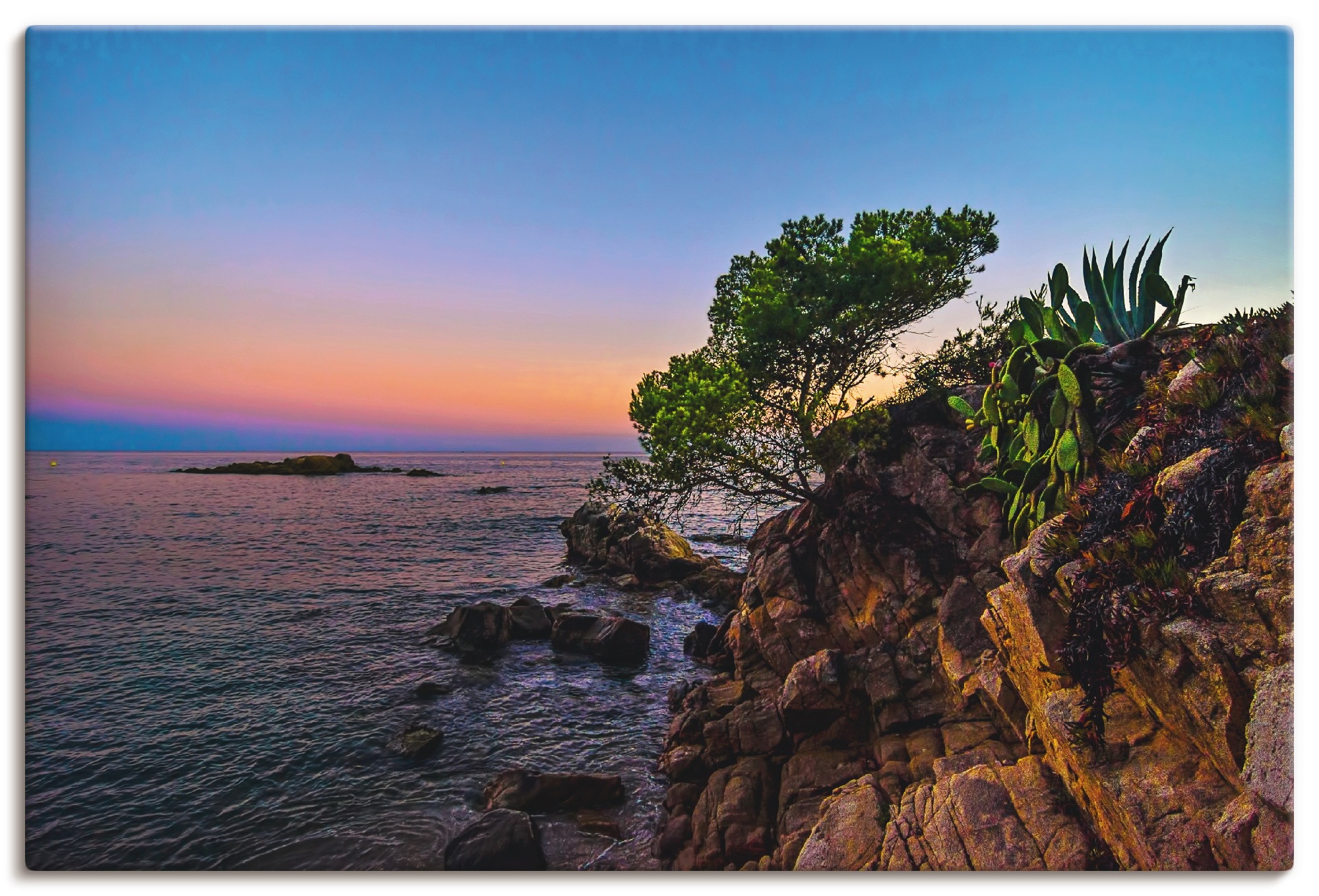 Artland Wandbild »Abendstimmung an der Costa Brava«, Küste, (1 St.), in vielen Größen & Produktarten - Alubild / Outdoorbild für den Außenbereich, Leinwandbild, Poster, Wandaufkleber / Wandtattoo auch für Badezimmer geeignet