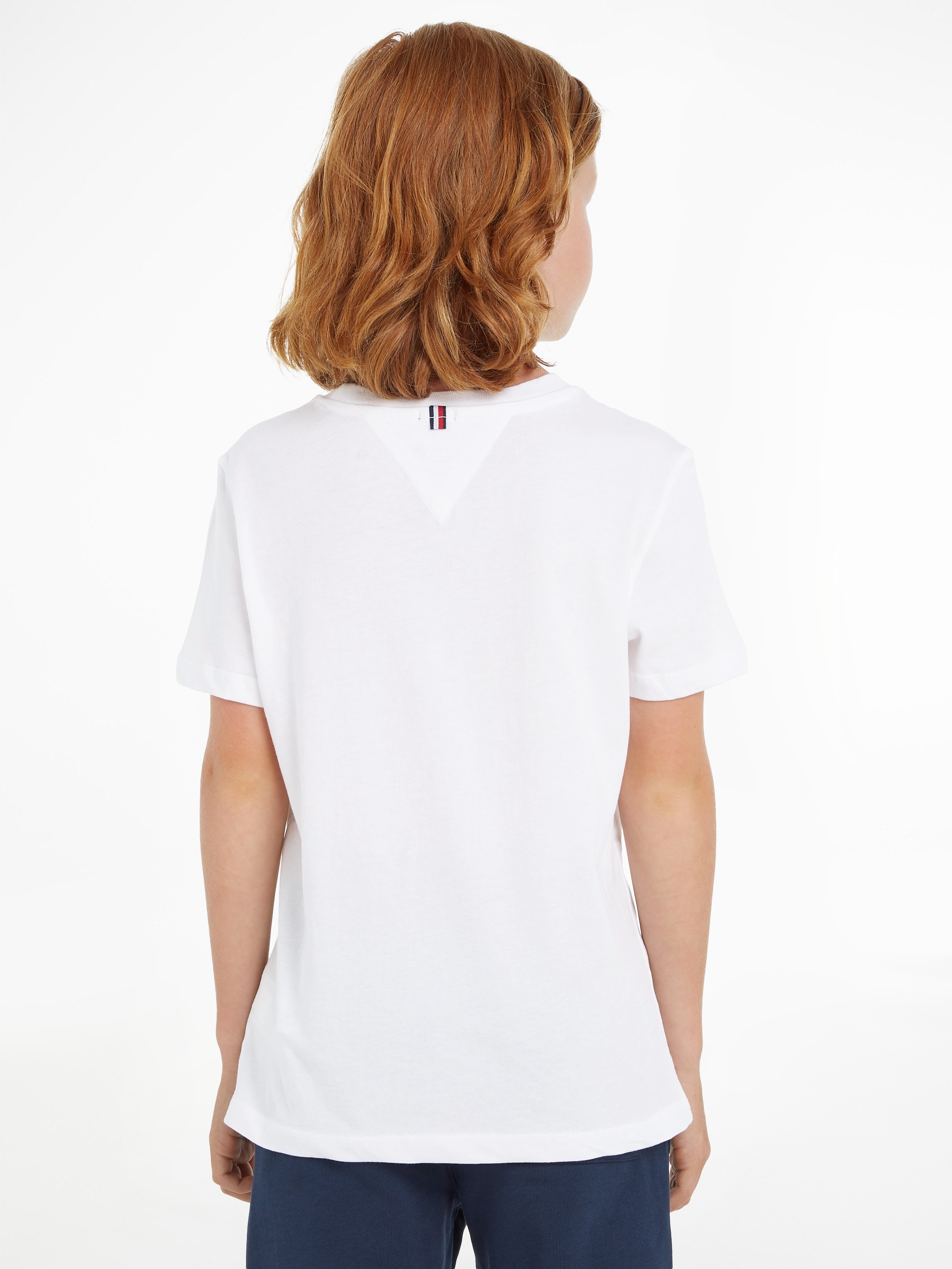 Tommy Hilfiger Rundhalsshirt »BOYS BASIC CN KNIT S/S«, mit Tommy Hilfiger Logo-Flag