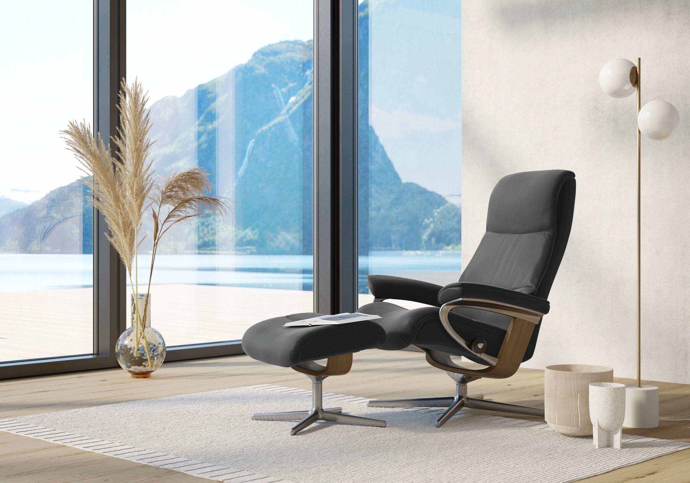 Stressless® Relaxsessel »View«, (Set, Relaxsessel mit Hocker), mit Hocker, mit Cross Base, Größe S, M & L, Holzakzent Eiche