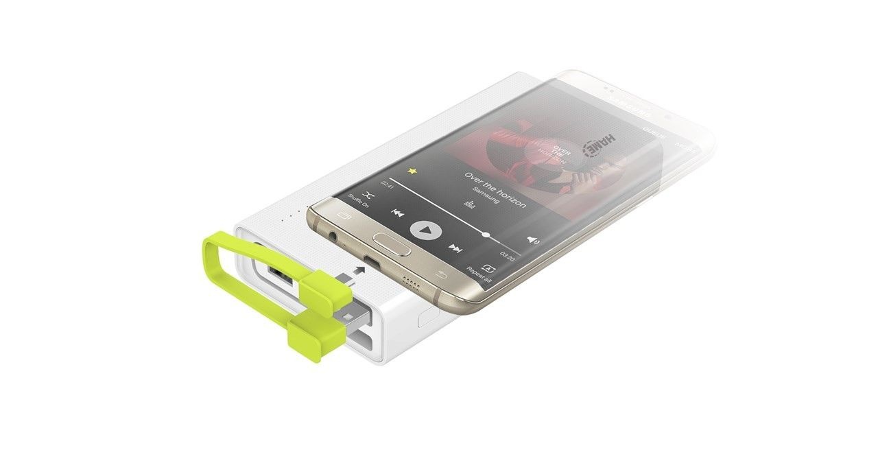 PowerBank »mit integriertem USB Kabel und 2x USB Anschlüssen«