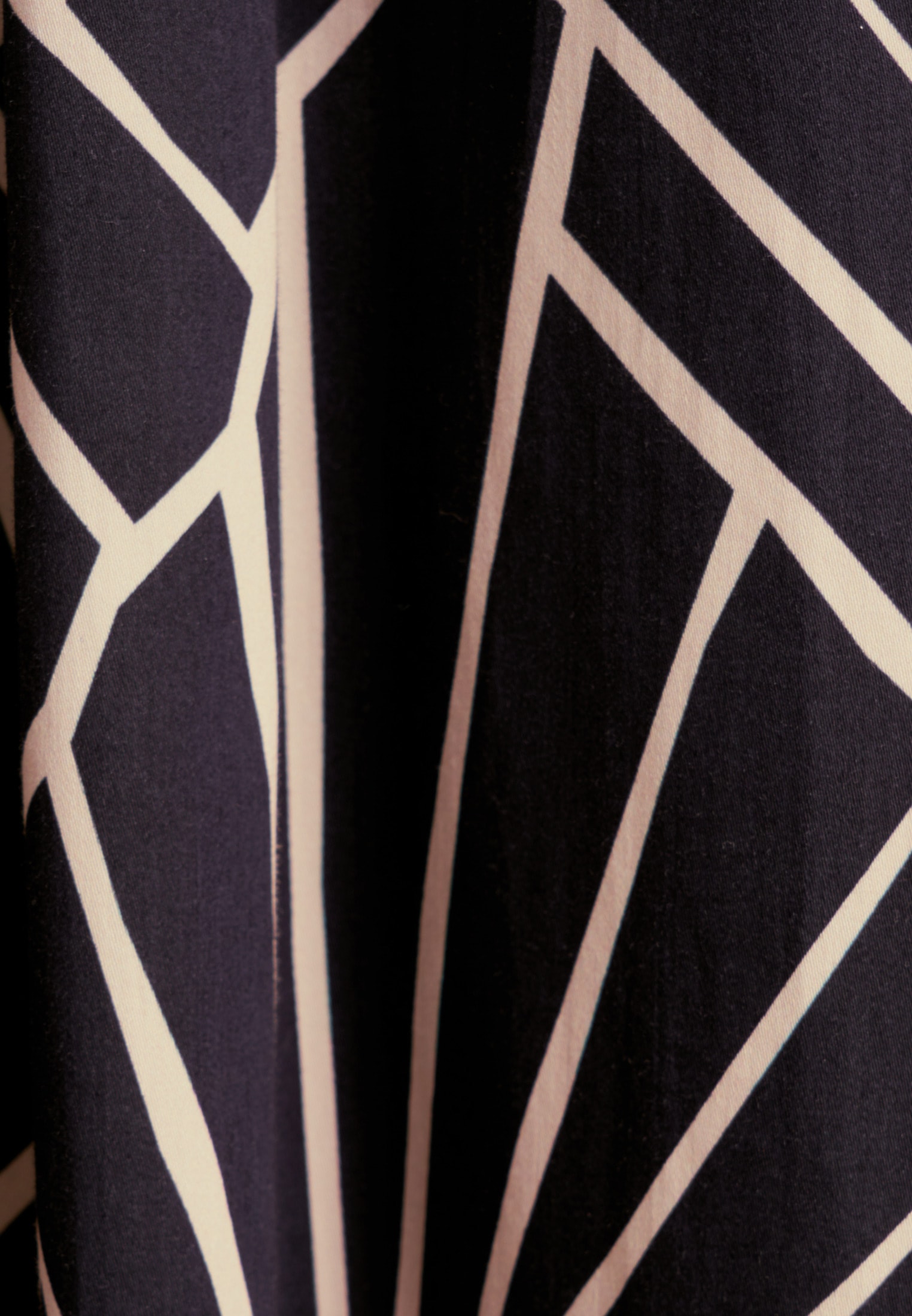 seidensticker Sommerkleid »Schwarze Rose«, Langarm Kragen Druck