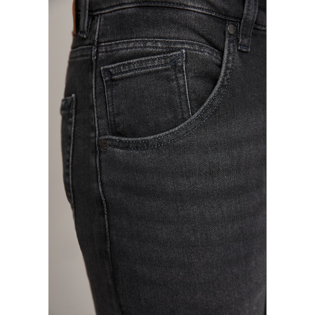 MUSTANG Tapered-fit-Jeans »Michigan Tapered«