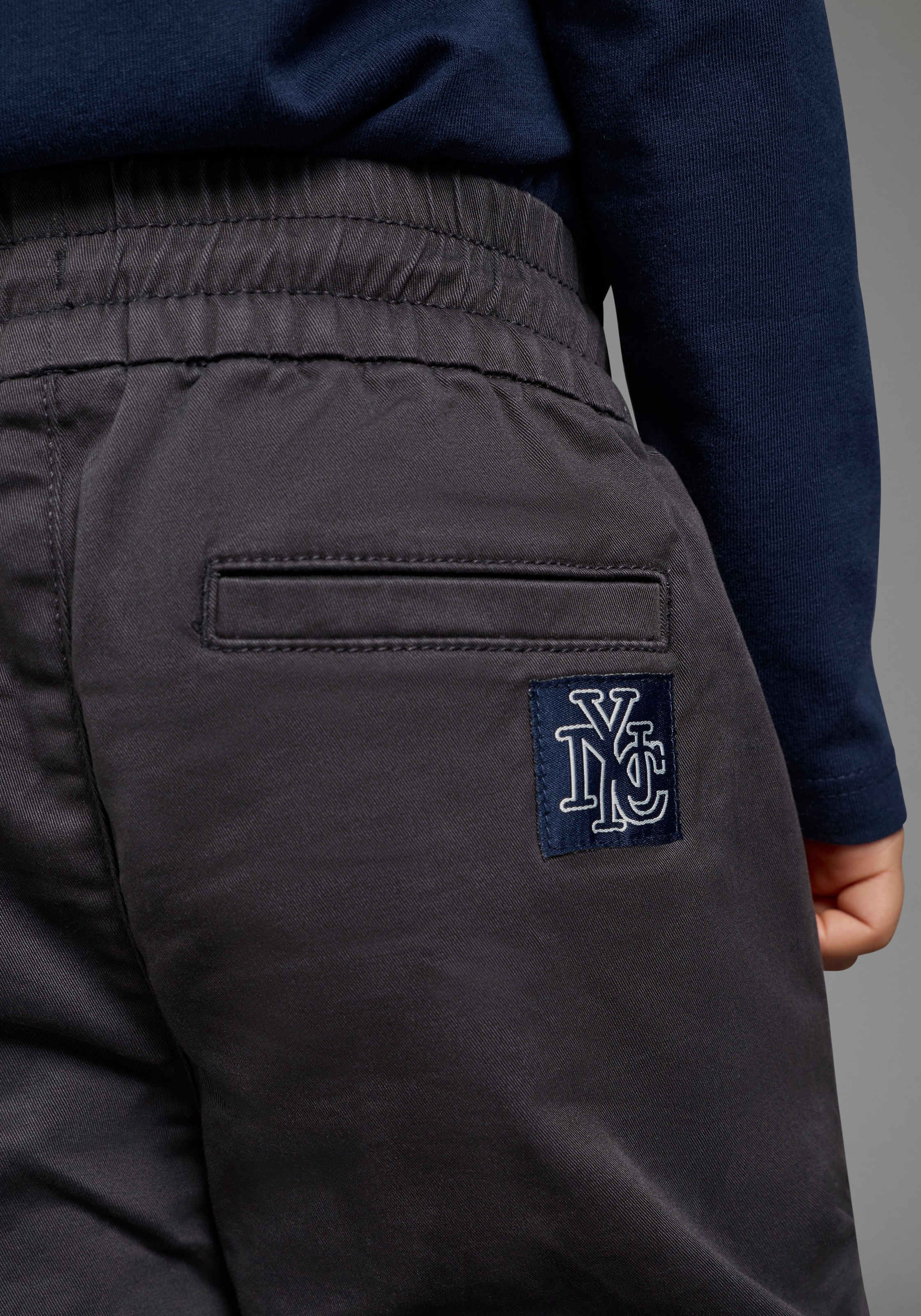 KIDSWORLD Schlupfhose »Twillhose in Schlupfform«  Twillhose in gerader Passform, mit innenliegendem Gummizug im Bund
