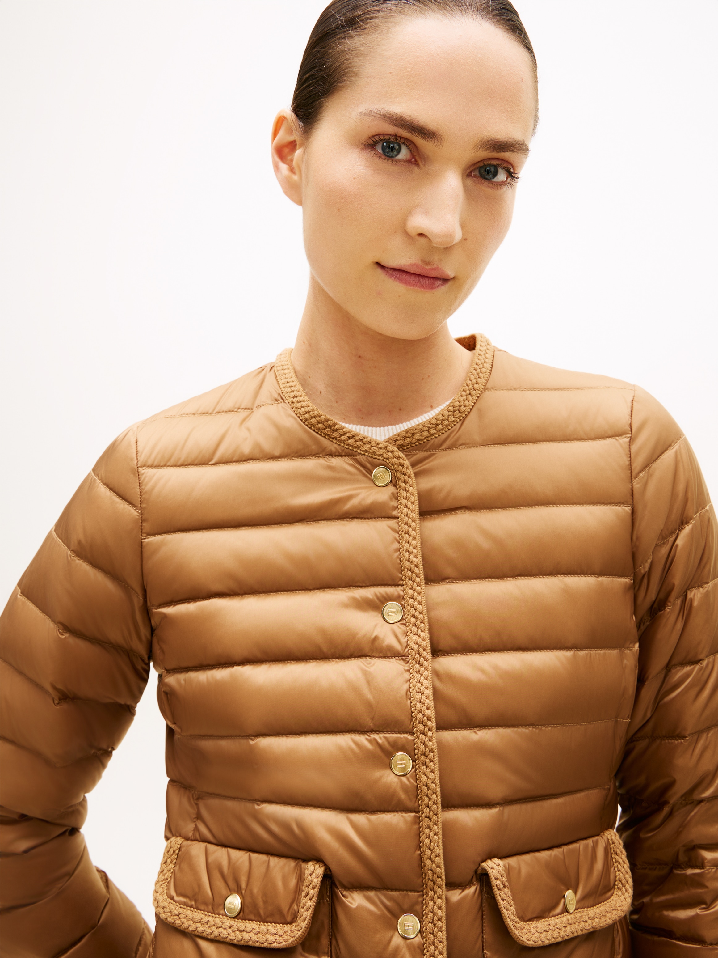 Tommy Hilfiger Steppjacke »FEMININE LW DOWN JACKET« mit aufgesetzten Taschen