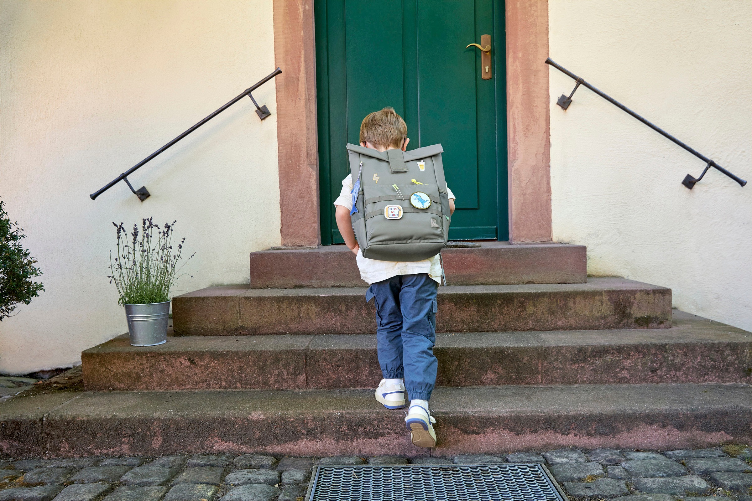 LÄSSIG Kinderrucksack »Medium Rolltop Backpack, Green«, Reflektoren, aus recycelten PET-Flaschen