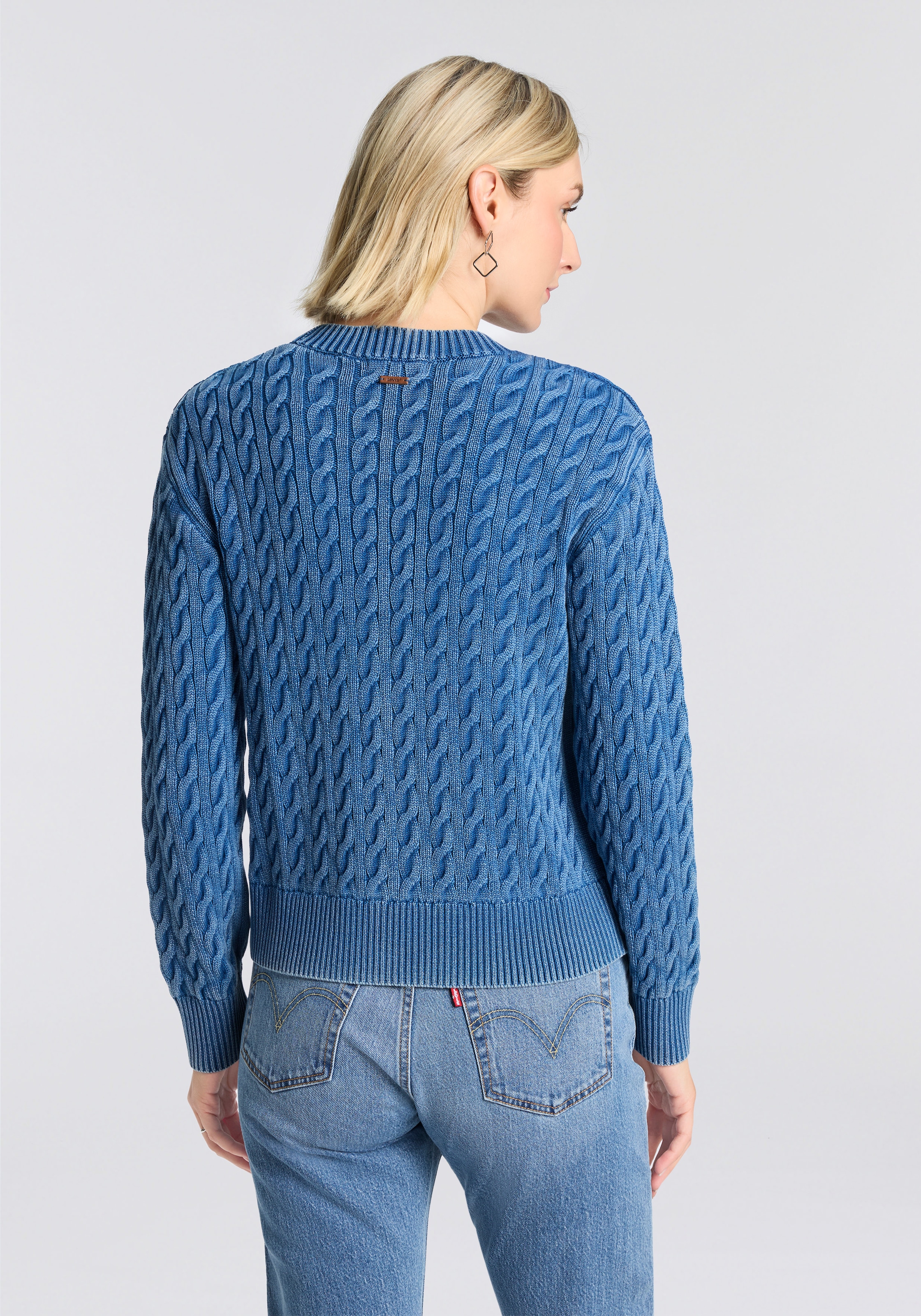 Levi's® Rundhalspullover »BOYFRIEND CREW PU«, Mit Zopfmuster