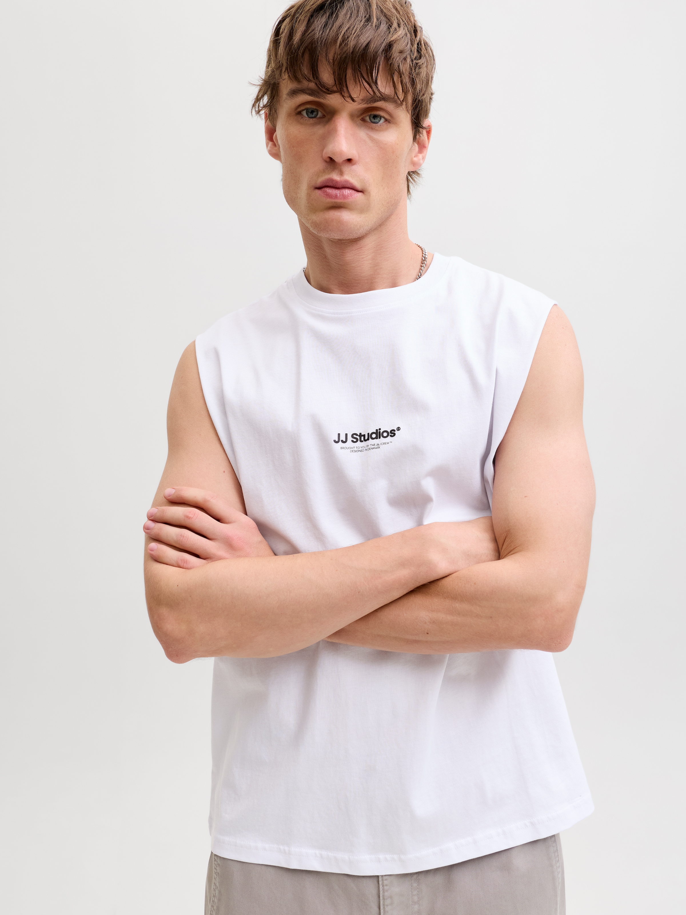 Jack & Jones Muscleshirt »JJESOHO SLEEVELESS TEE SN« mit Logobranding