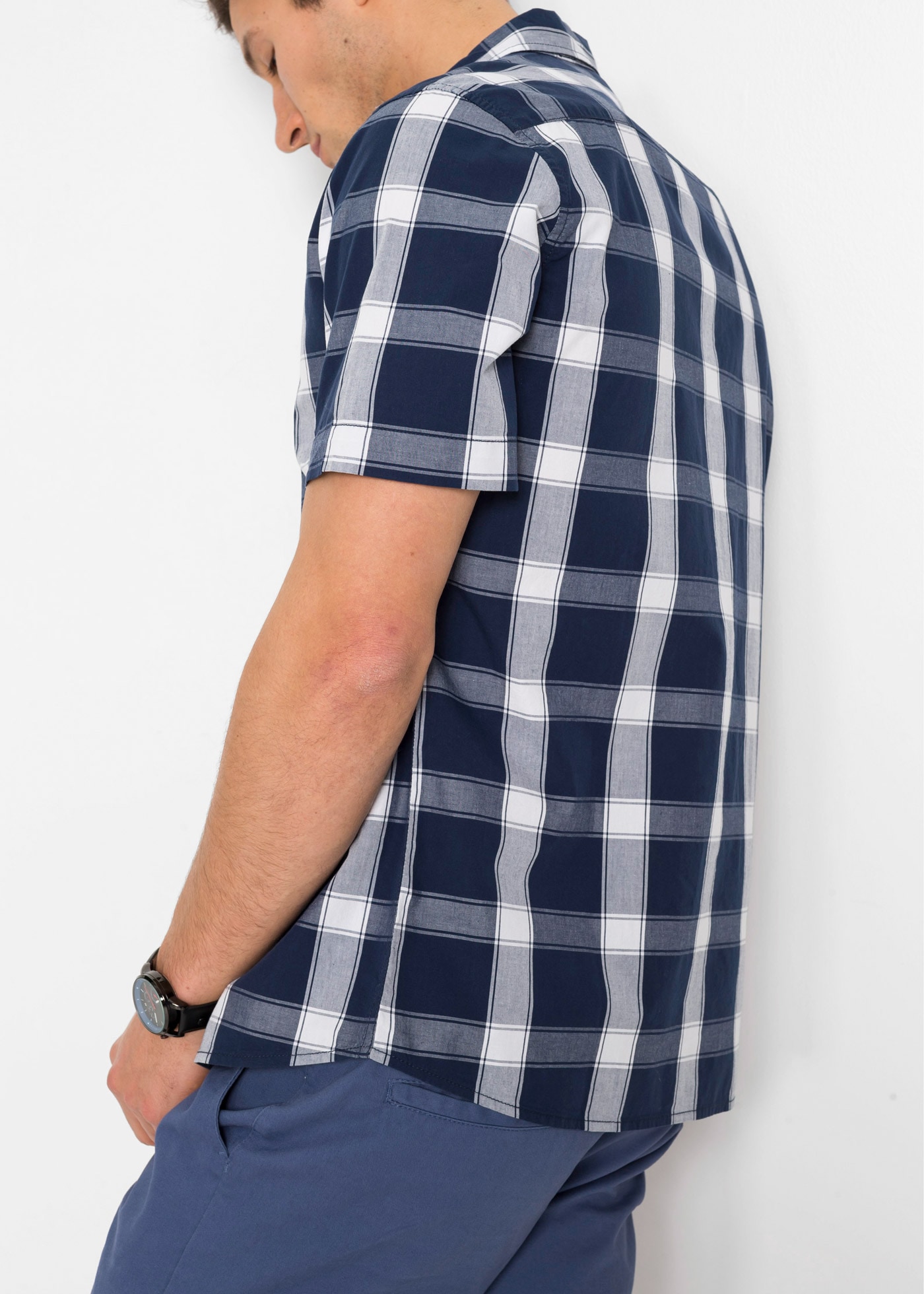 bonprix Kurzarmhemd Regular Fit, aus Baumwolle, mit Allover Karomuster, mit Kentkragen