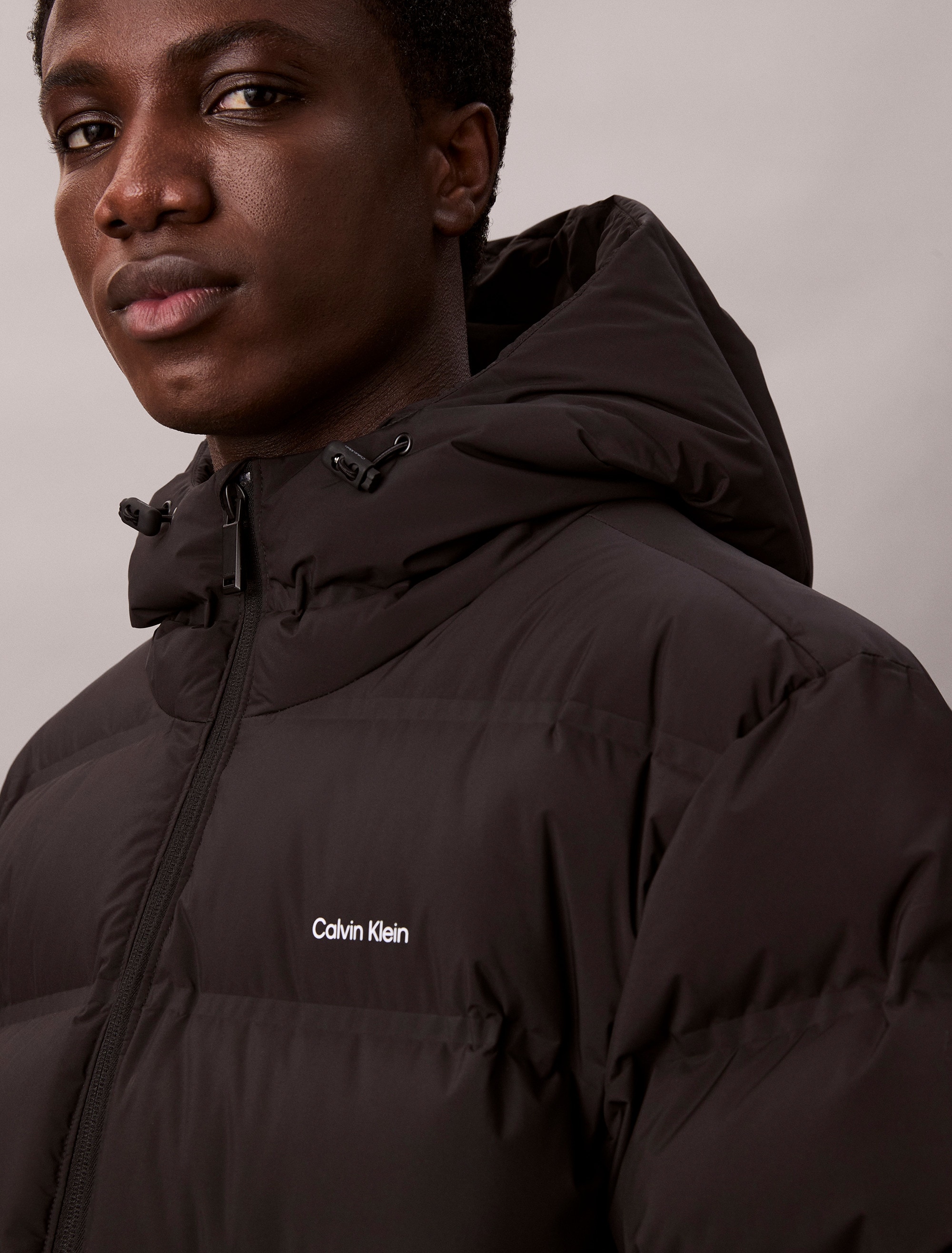 Calvin Klein Steppmantel »LS BONDED CHNNLD LONG HOODED PUF«, Mit Rundhalsausschnitt, regular fit