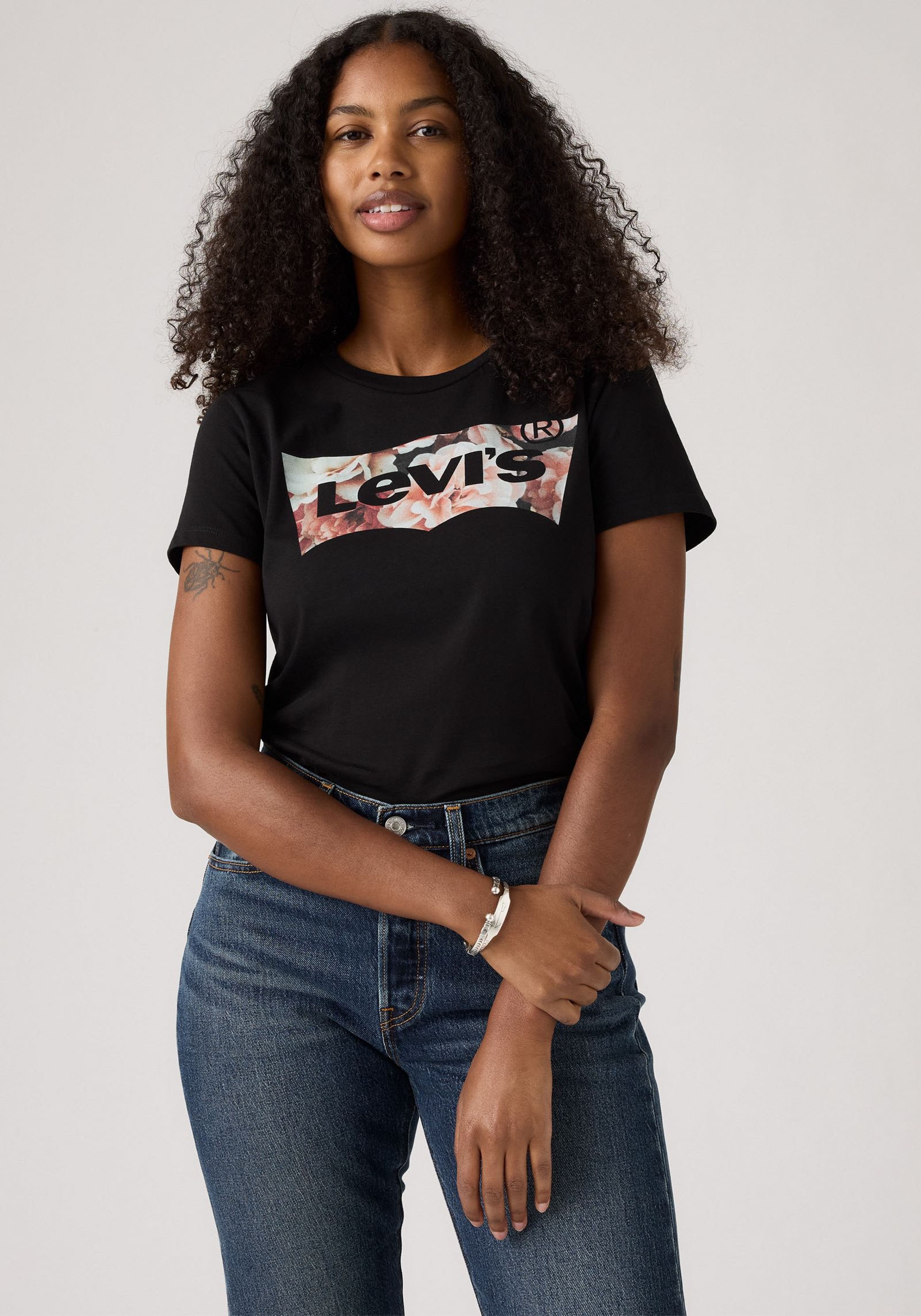 Levi's® T-Shirt »LSE THE PERFECT TEE« mit Logodruck