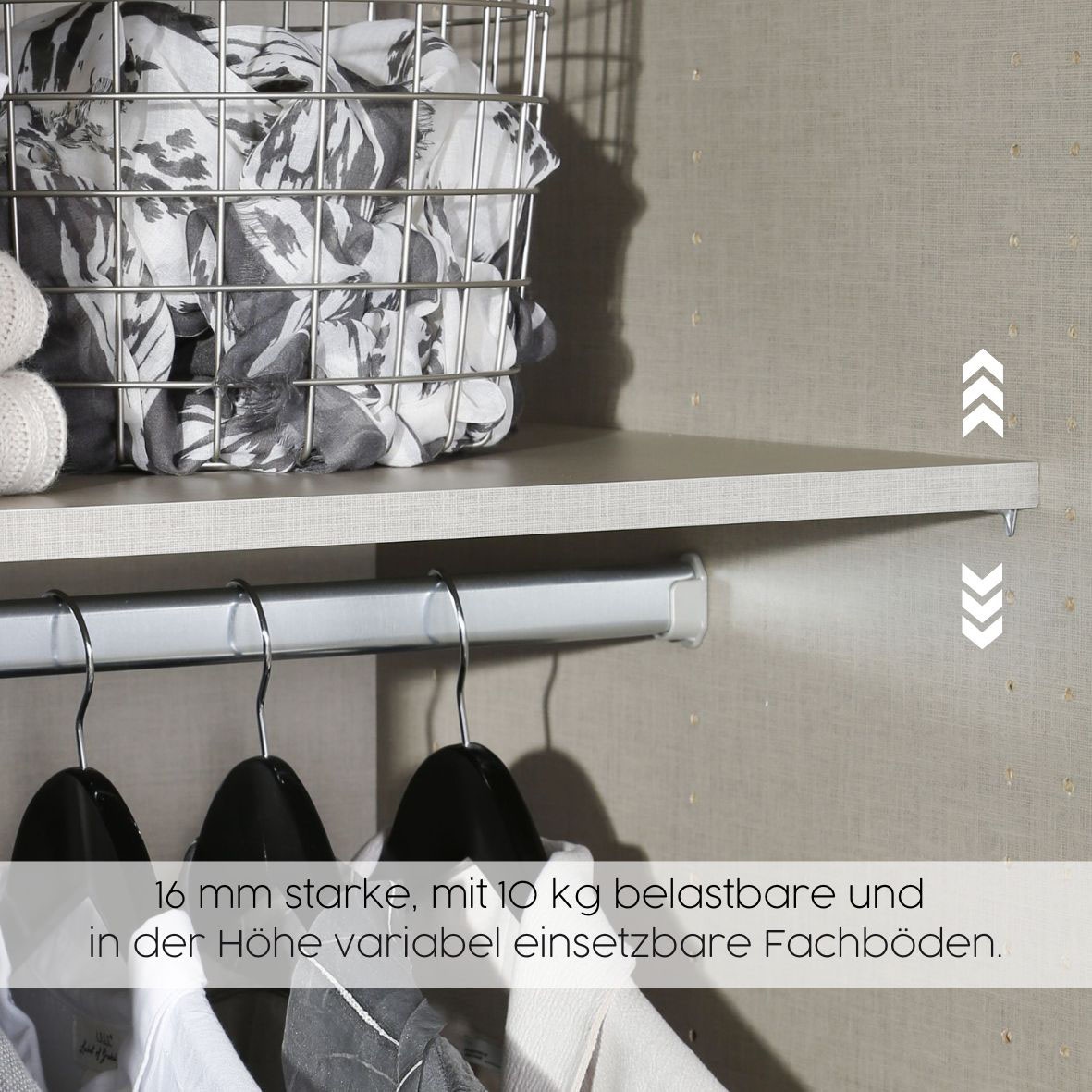 rauch Drehtürenschrank »Mainz mit Spiegel und Passepartout« optional mit Beleuchtung, Außentüren mit Push-to-Open Funktion