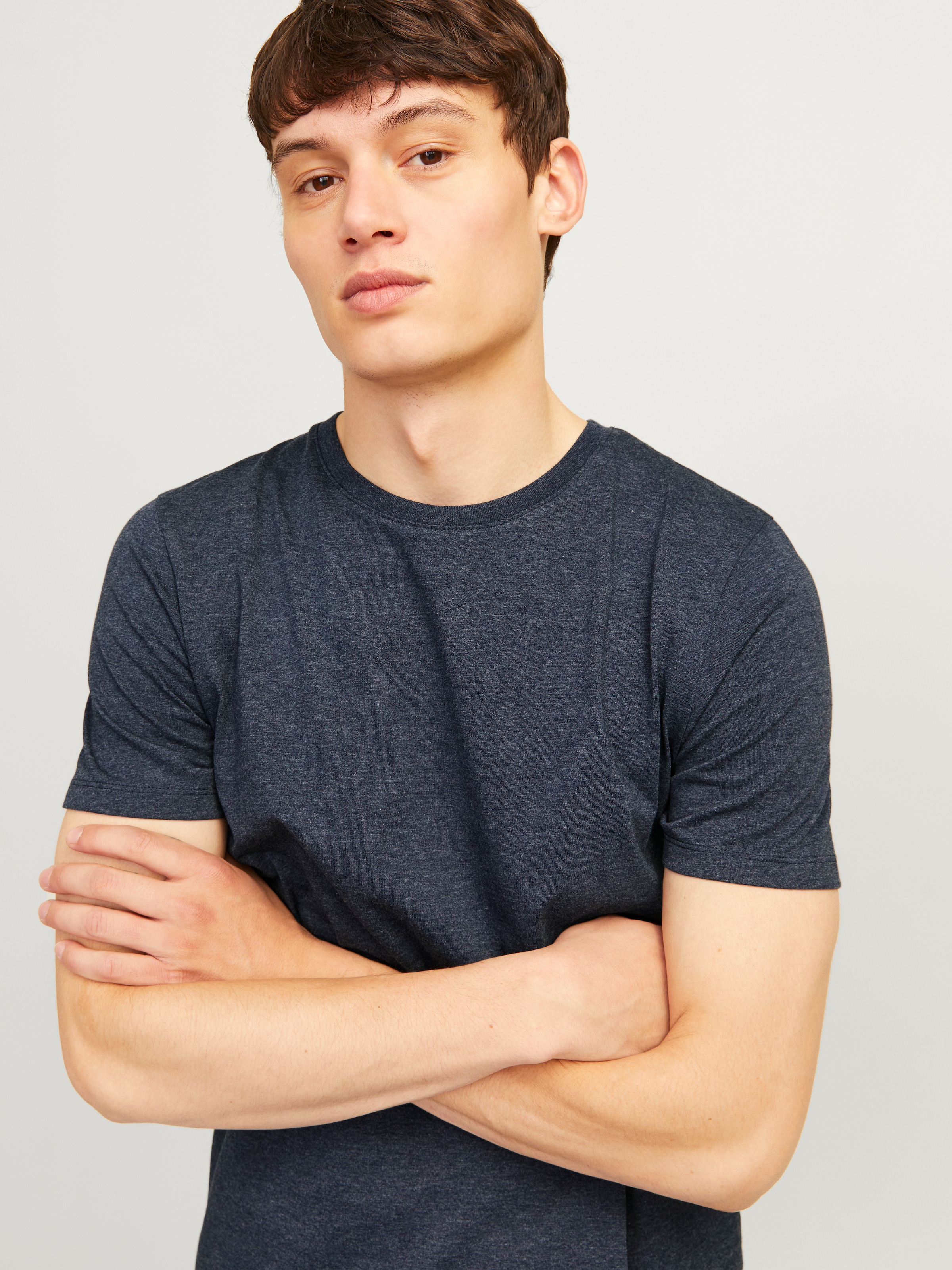 Jack & Jones Rundhalsshirt »JJEORGANIC MELANGE TEE SS O-NECK NOOS«, in Melange Optik