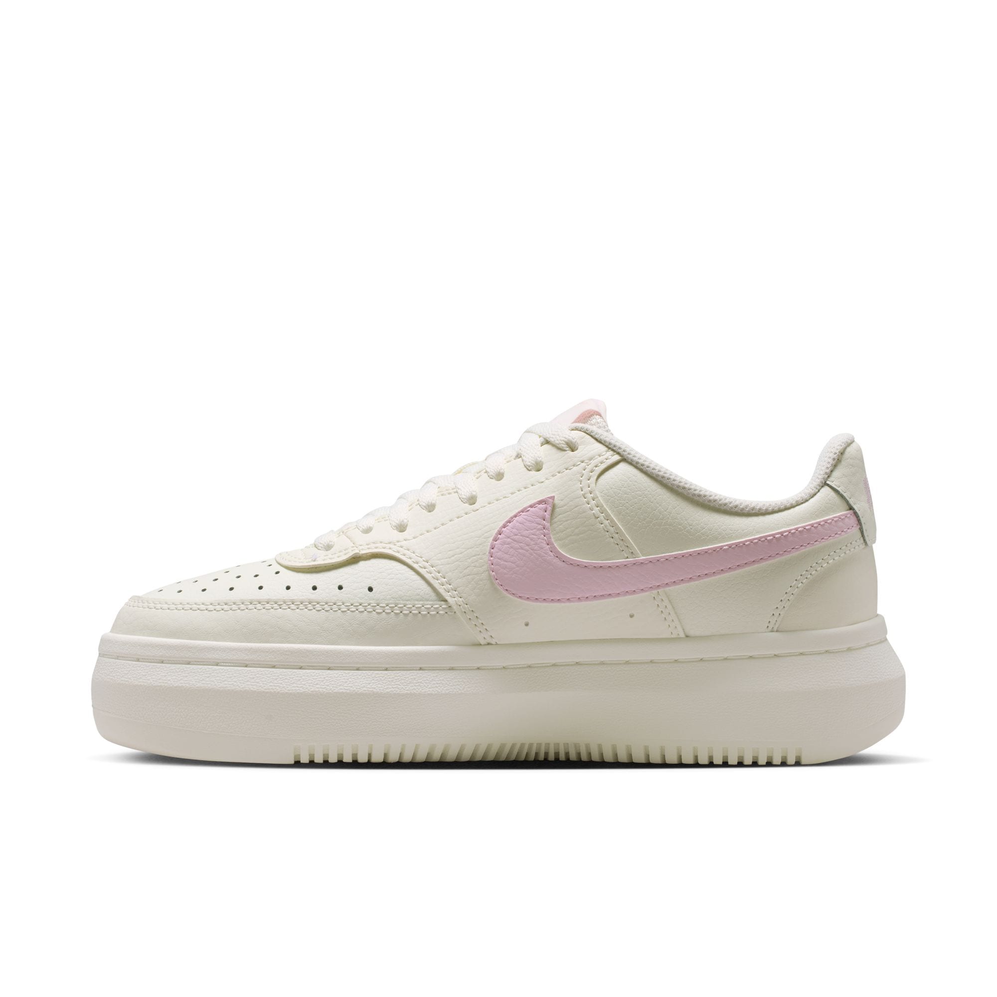 Nike Sportswear Sneaker »Court Vision Alta«  inspiriert vom Design des Nike Air Force