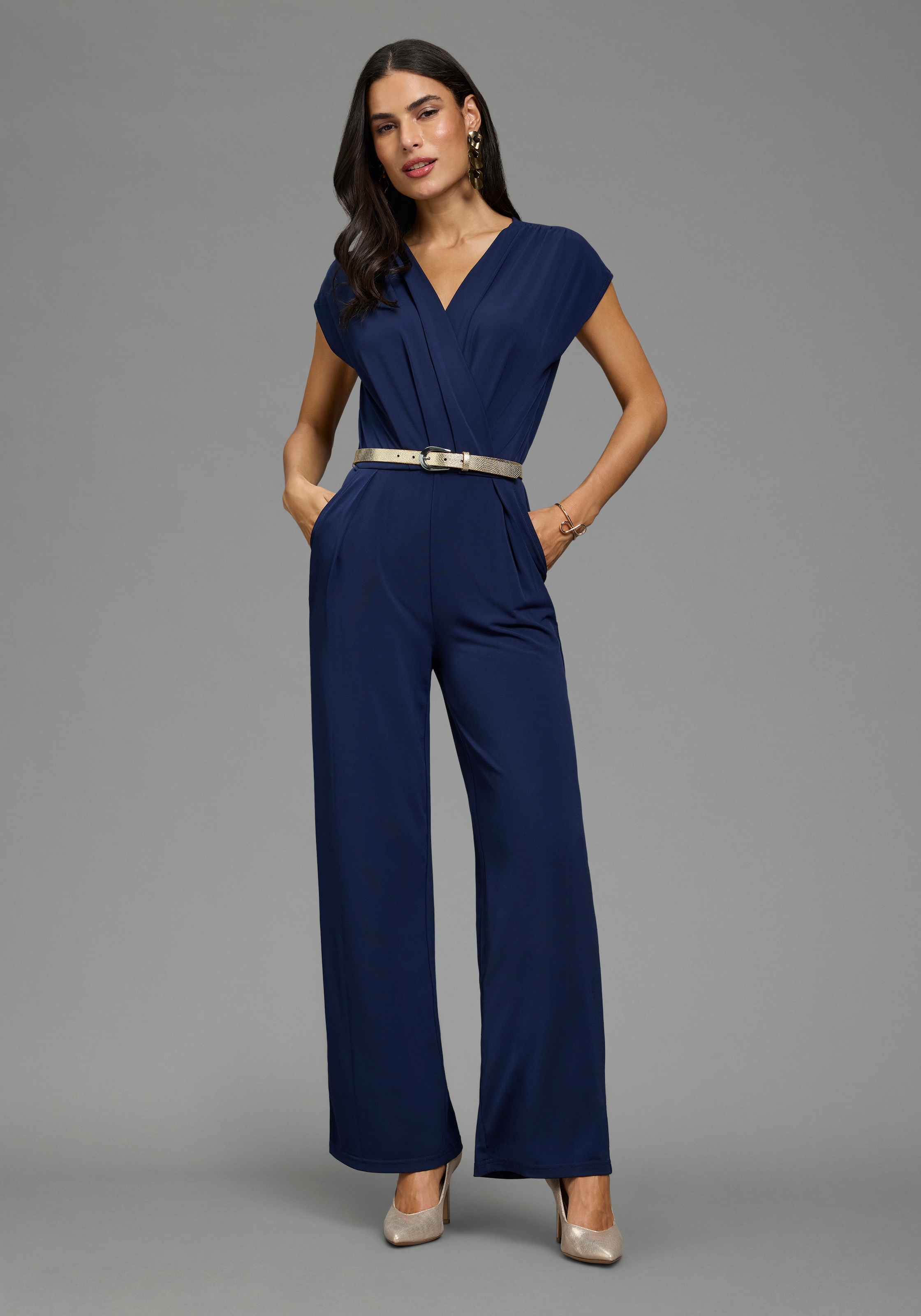 Laura Scott Jumpsuit mit Wickeloptik und Gürtel, aus elastischem Jersey-Material