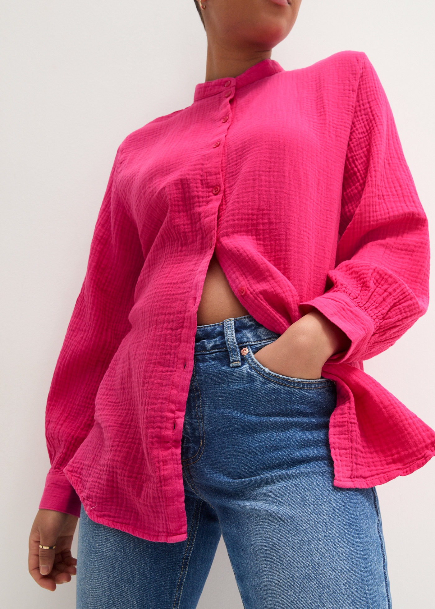 bonprix Langarmbluse »Musselin-Longbluse aus Baumwolle« Oversize-Passform, mit Seitenschlitzen, aus Musselin