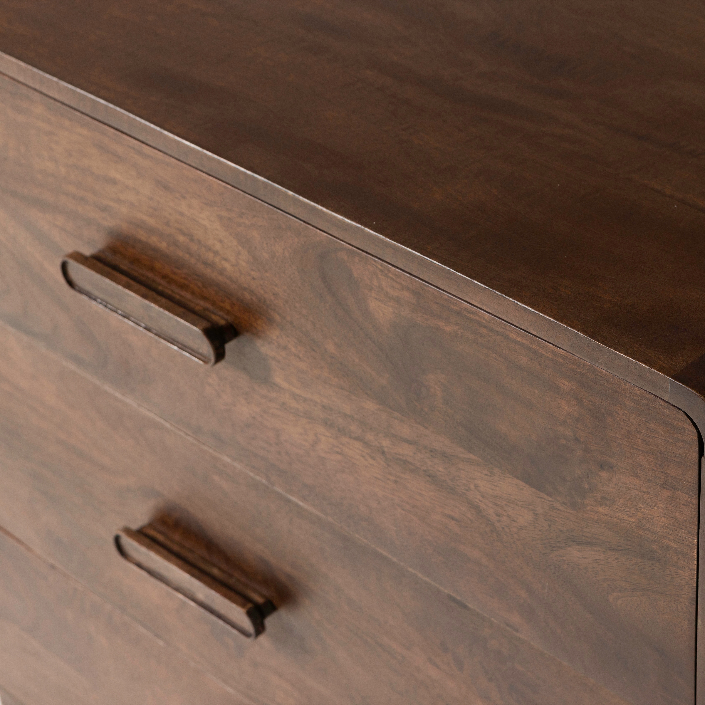 WOOOD Sideboard »Liya mit Massivmangoholz undDämpfung Funktion, B 90 x T 50 x H 90 cm« Spielerische Griffgestaltung, Tragkraft 15–25 kg pro Schublade