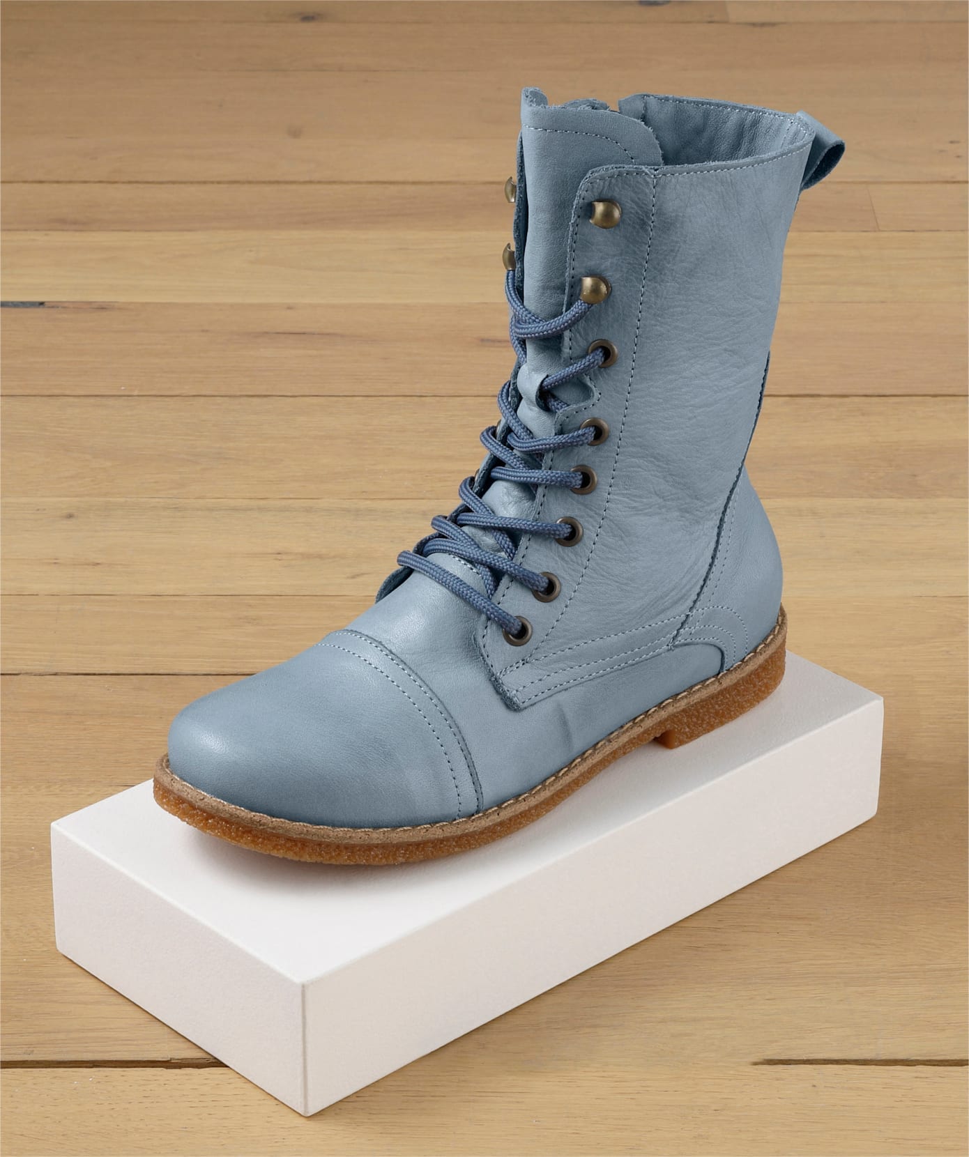 Schnürstiefelette