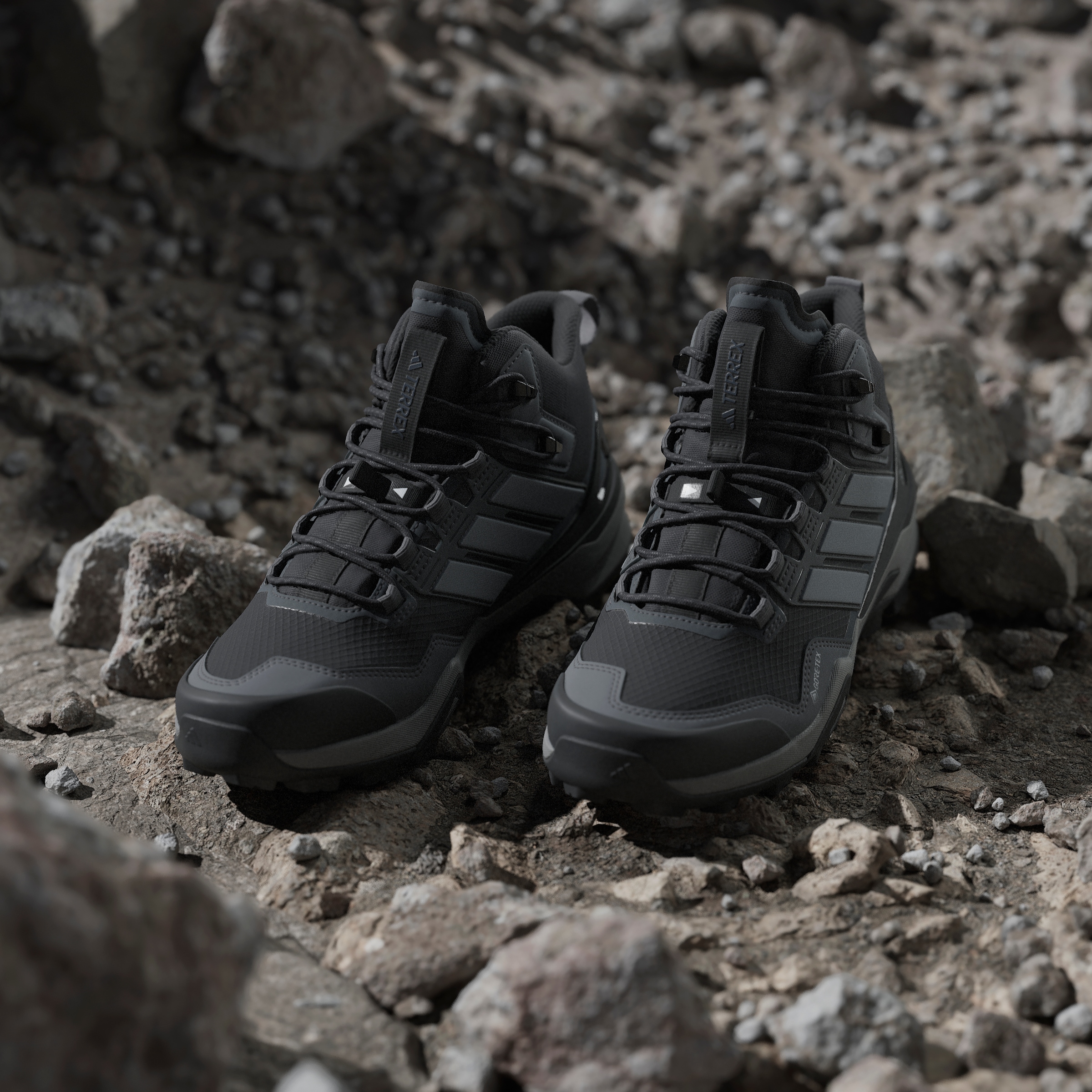 adidas TERREX Wanderschuh »TERREX SKYCHASER MID GORE-TEX«, wasserdicht