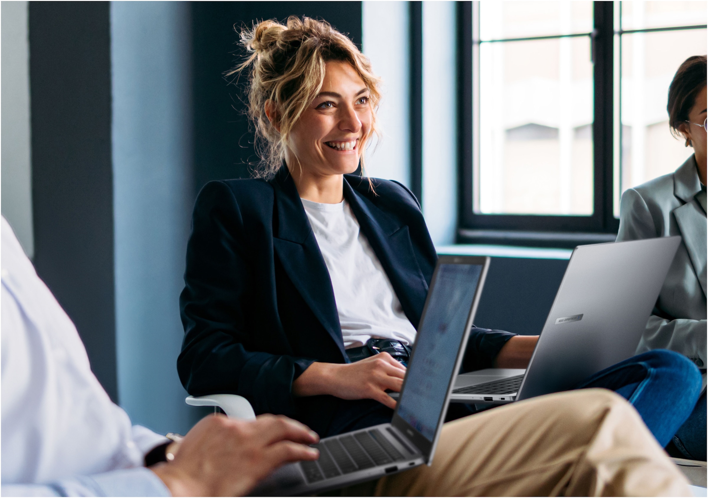 Asus Notebook »ExpertBook P5 P5405CSA-NZ0910X« 35,6 cm / 14 ″ Intel Core Ultra 5 ARC 130V 1.000 GB SSD