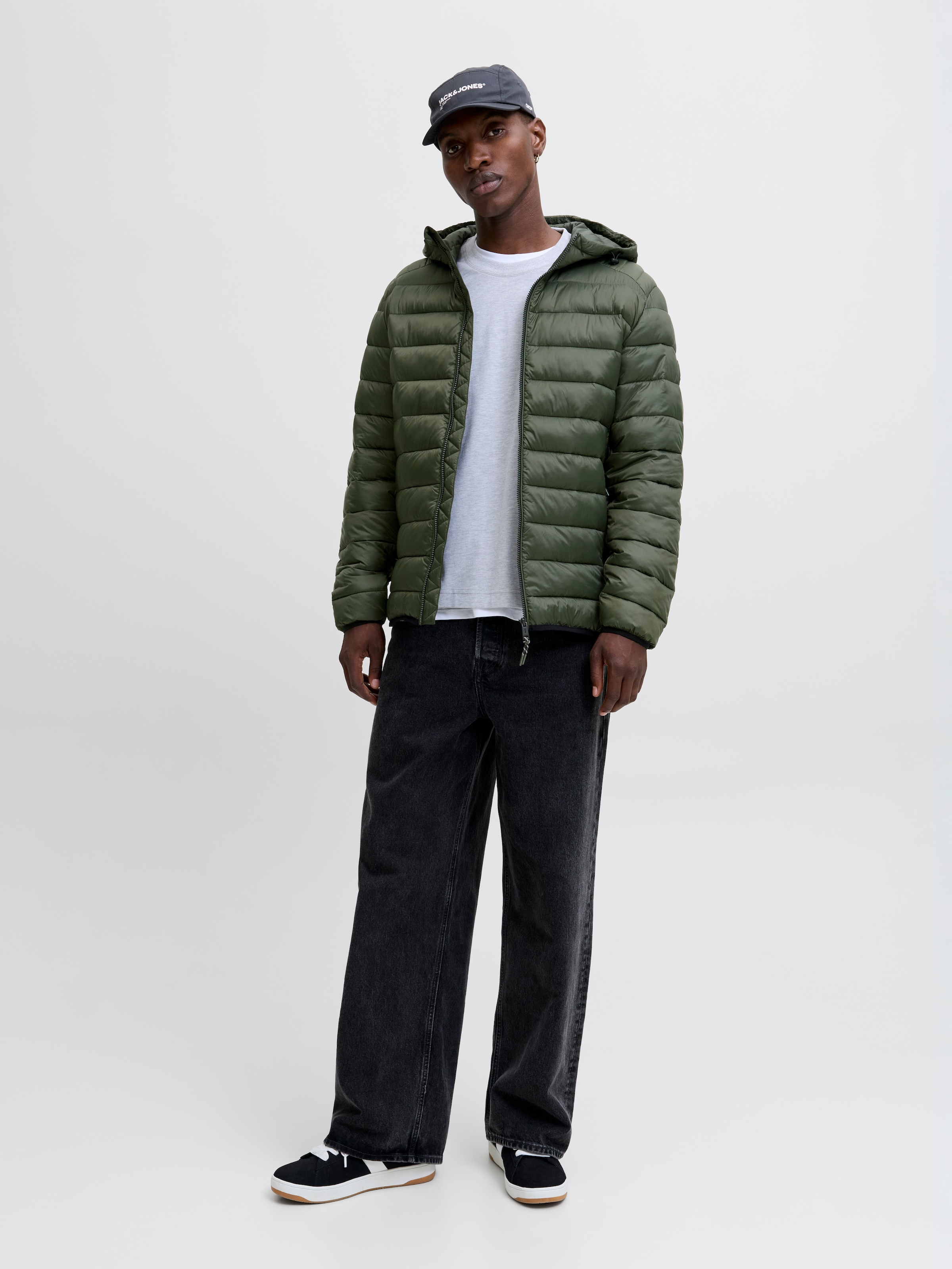 Jack & Jones Steppjacke »JJEBRADLEY LIGHT PUFFER HOOD NOOS«, mit Kapuze