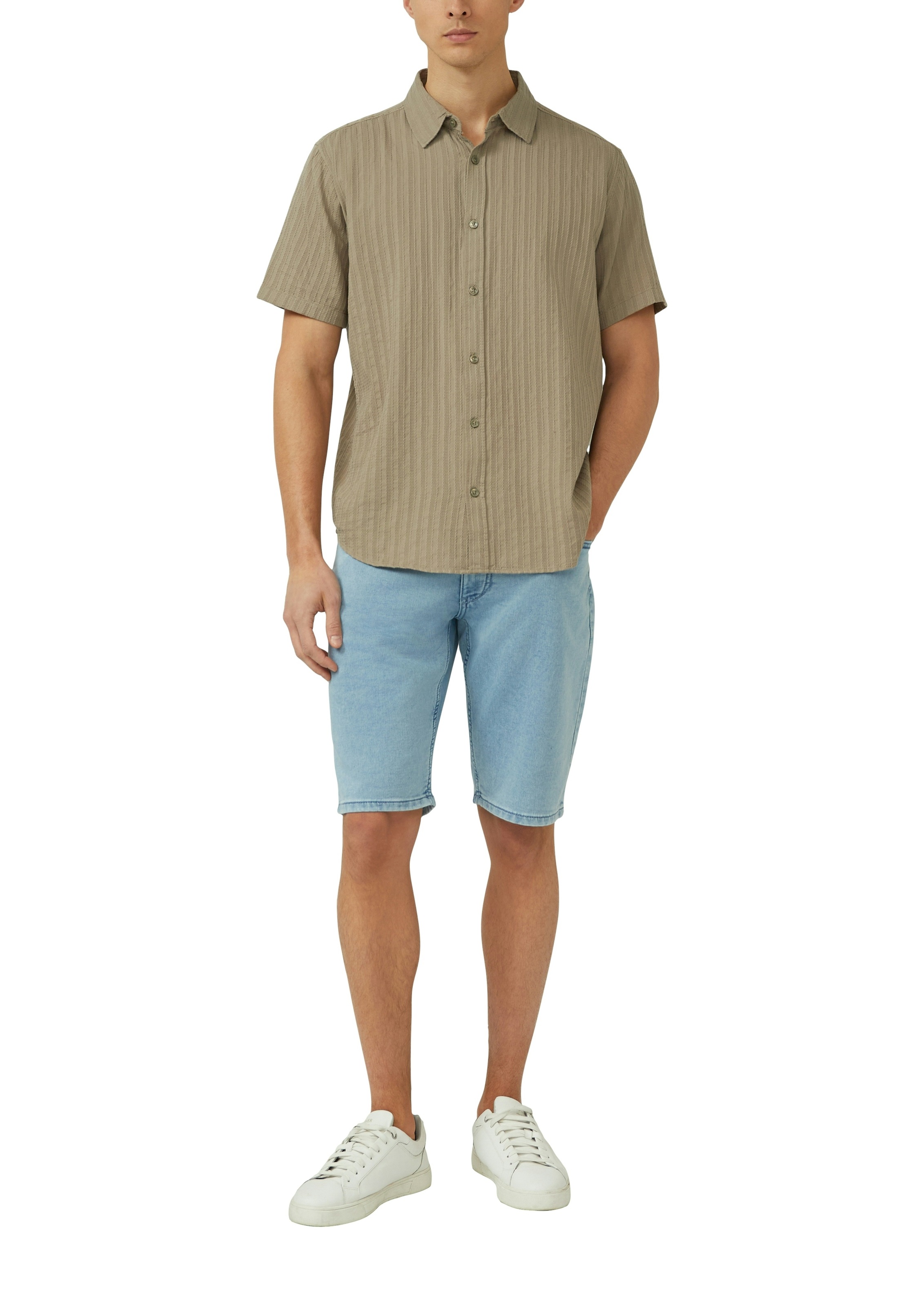 s.Oliver Kurzarmhemd mit Tape-Details und abgerundetem Saum