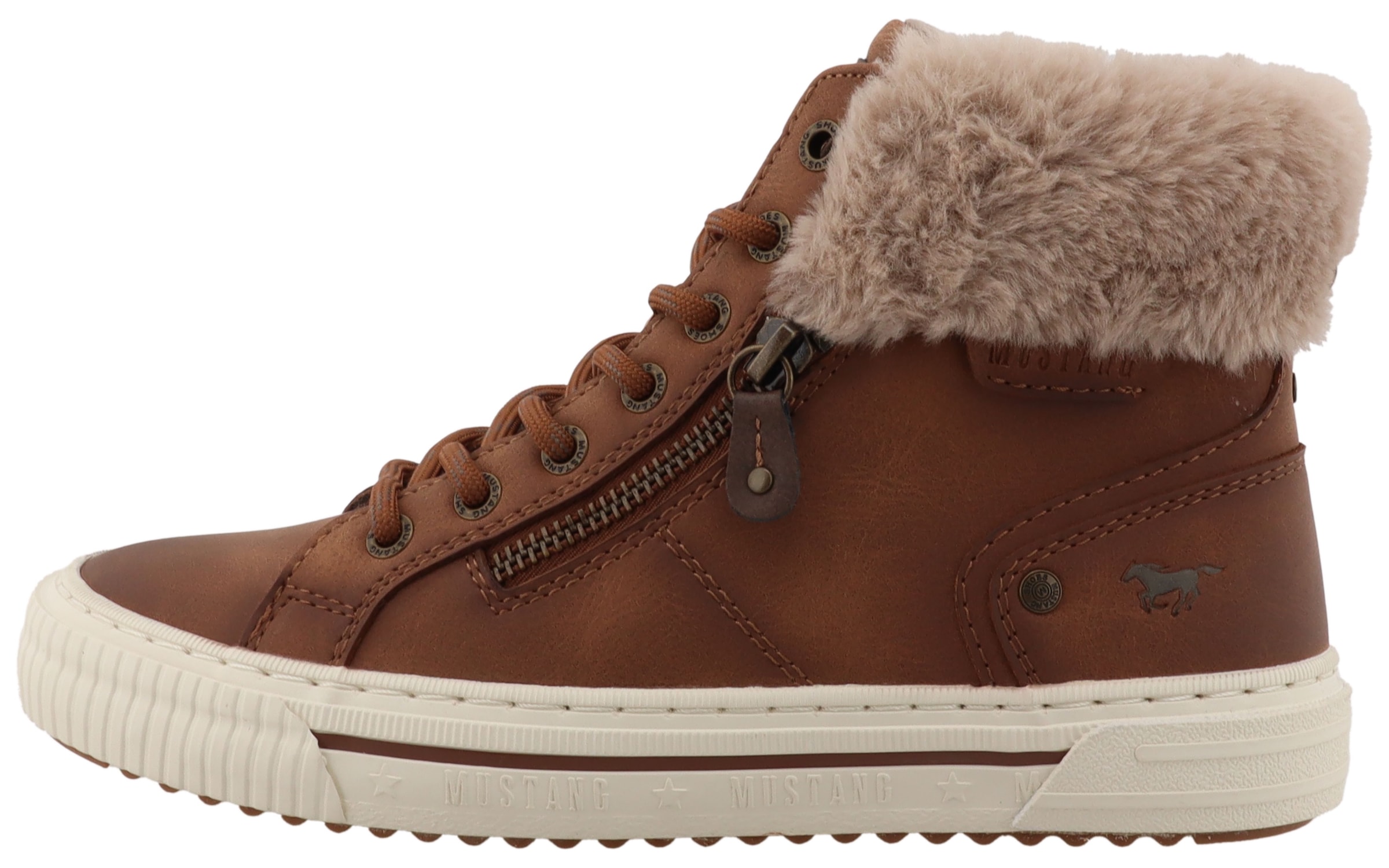 Mustang Shoes Winterboots »Kalua«  Plateausneaker, Winterboots mit Reißverschluss