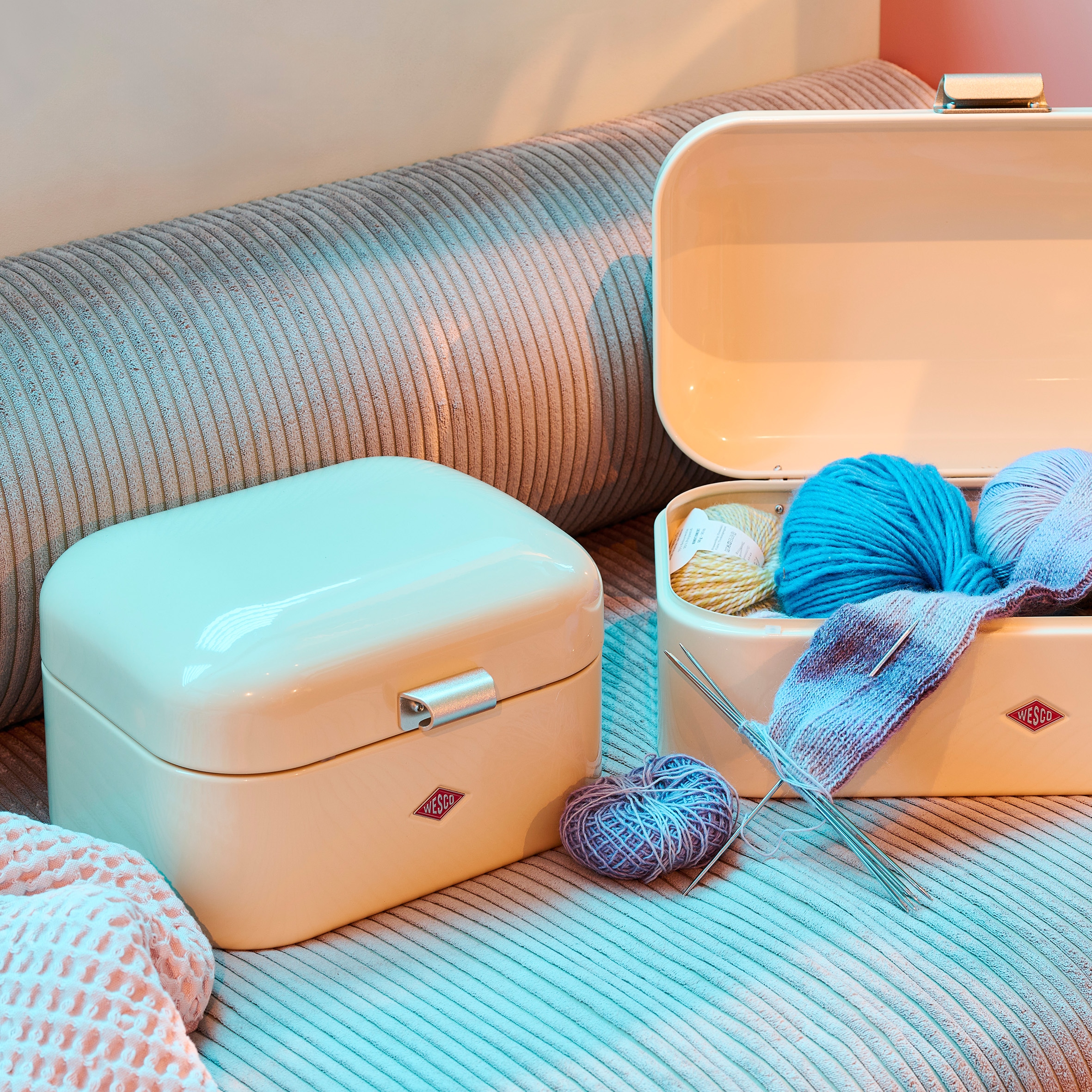 WESCO Brotkasten »Single Grandy - Brotdose« 1 Stk. tlg. Lüftungslöcher auf der Rückseite, Metallschaniere