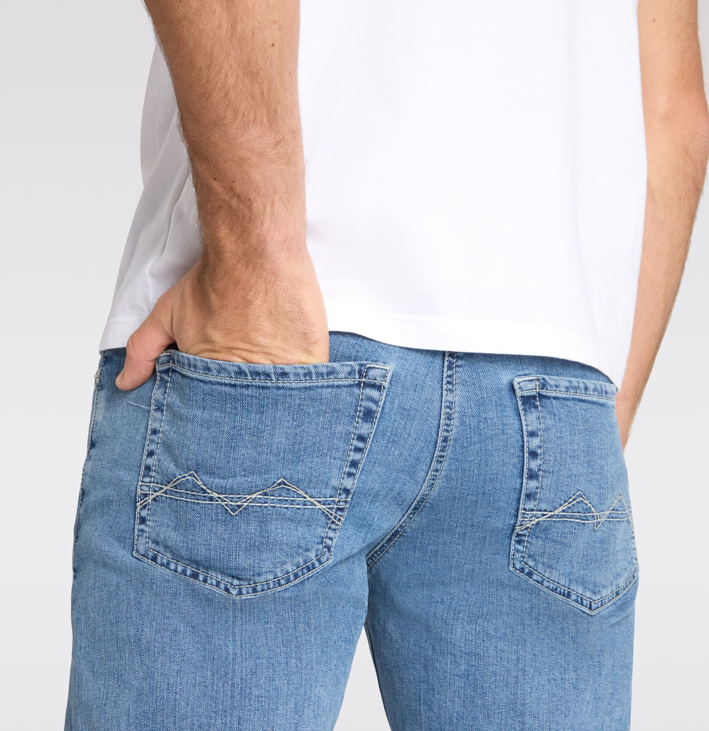 MAC Straight-Jeans »Arne« in gepflegter Optik, mit Stretch