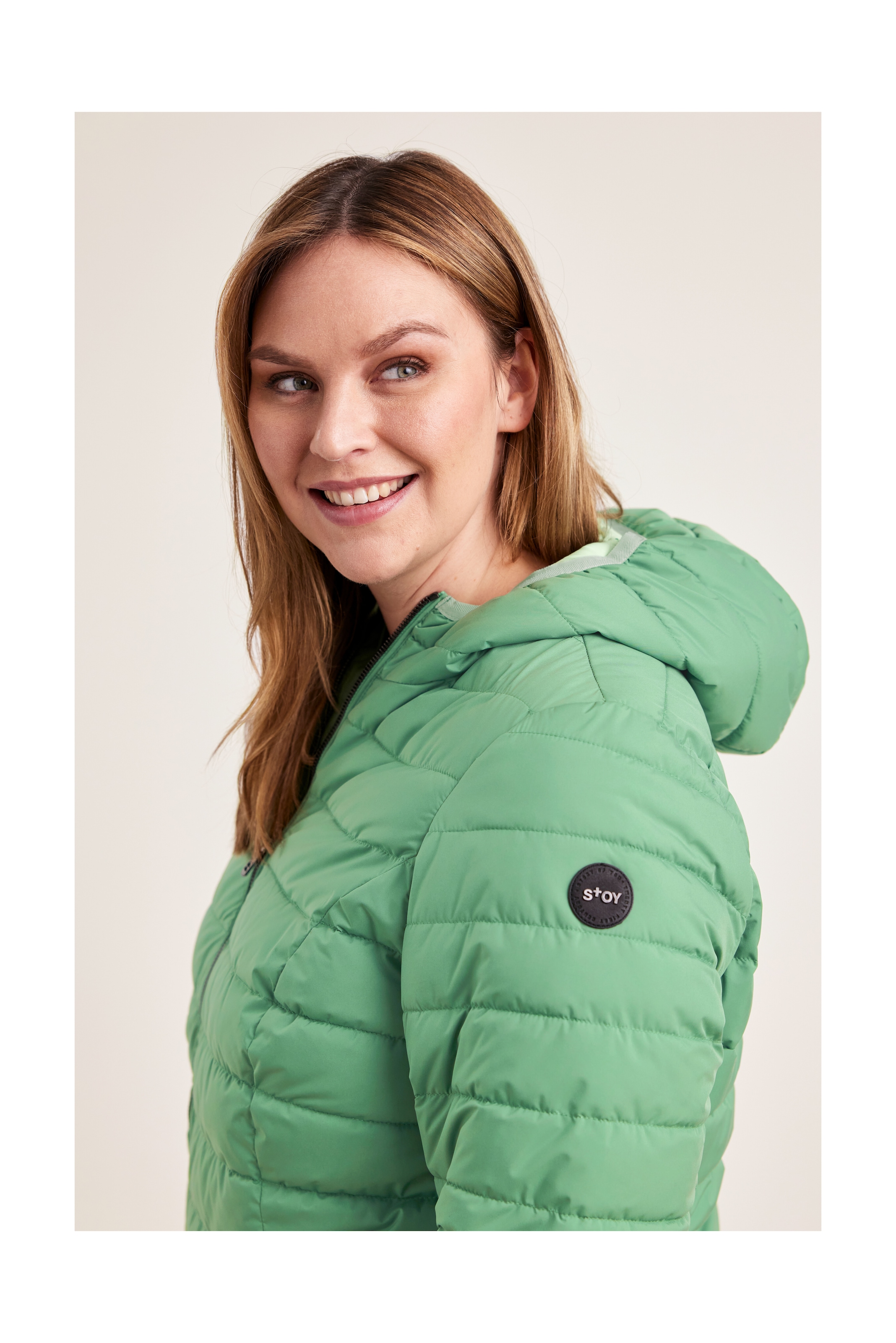 STOY Steppjacke »STS 3 WMN QLTD JCKT«, atmungsaktive, wasserabweisende Damen Steppjacke in großen Größen