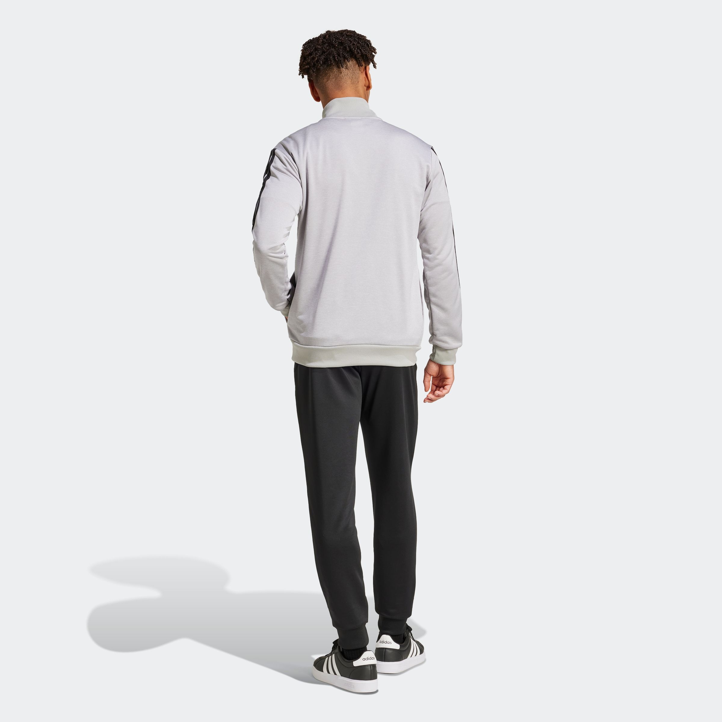 adidas Sportswear Trainingsanzug »M 3S FT TT TS«, (2 tlg.), drei Streifen Tracksuit aus weichem French-Terry-Material