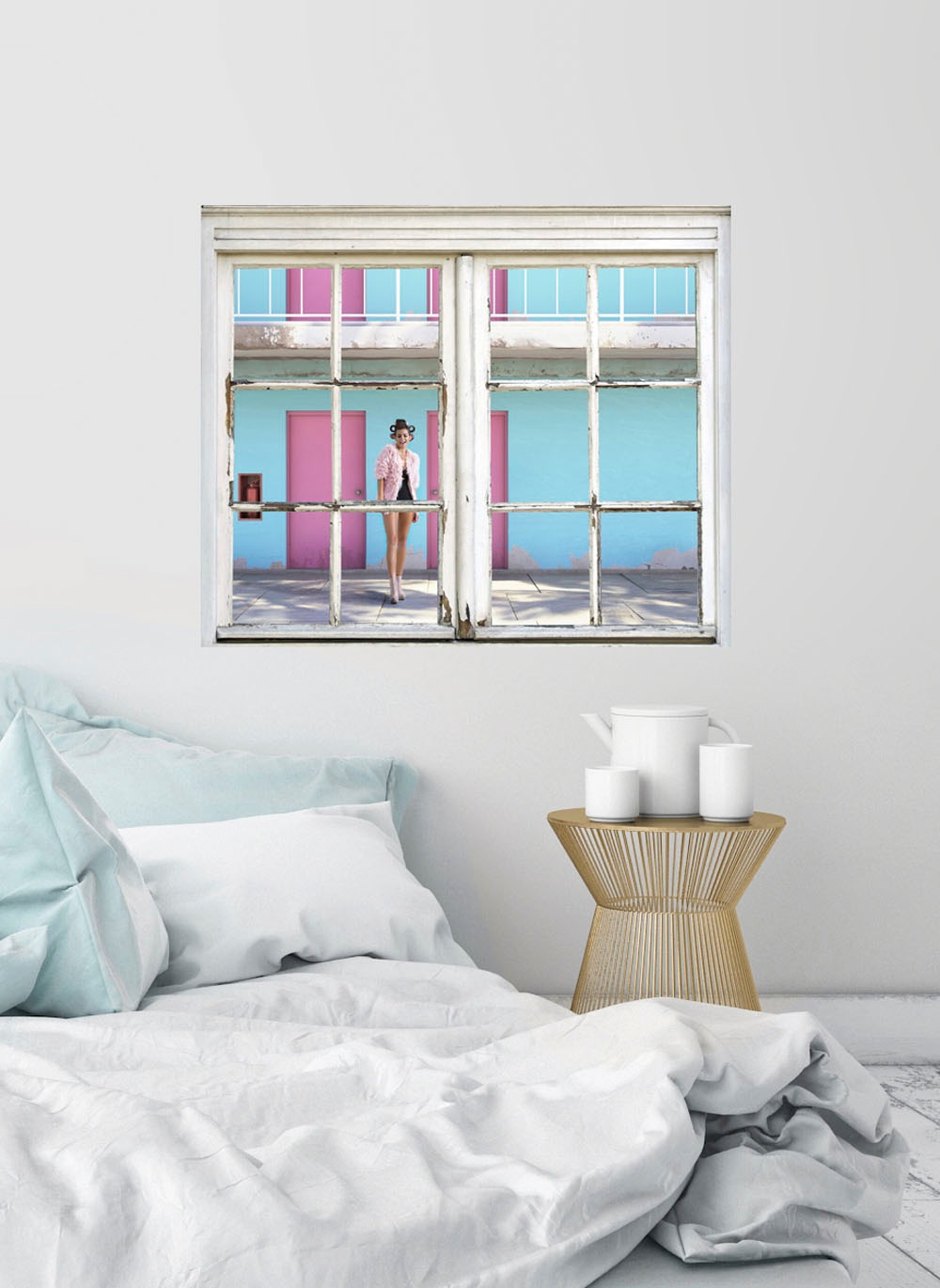 queence Wandsticker »Frau vor Hauswand«, Wandsticker, Wandbild, selbstklebend, Frau