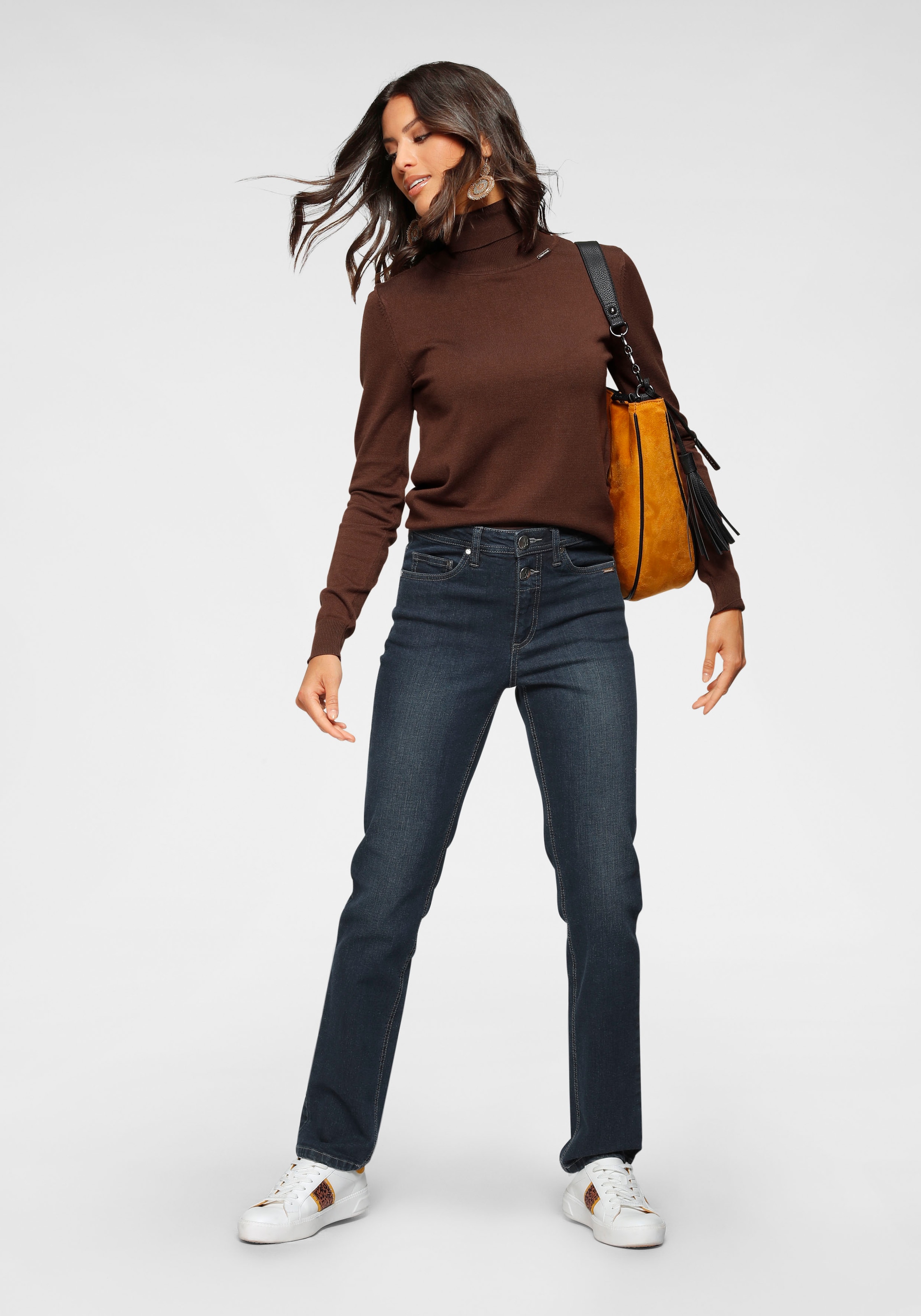 Bruno Banani Rollkragenpullover mit Metalllogo