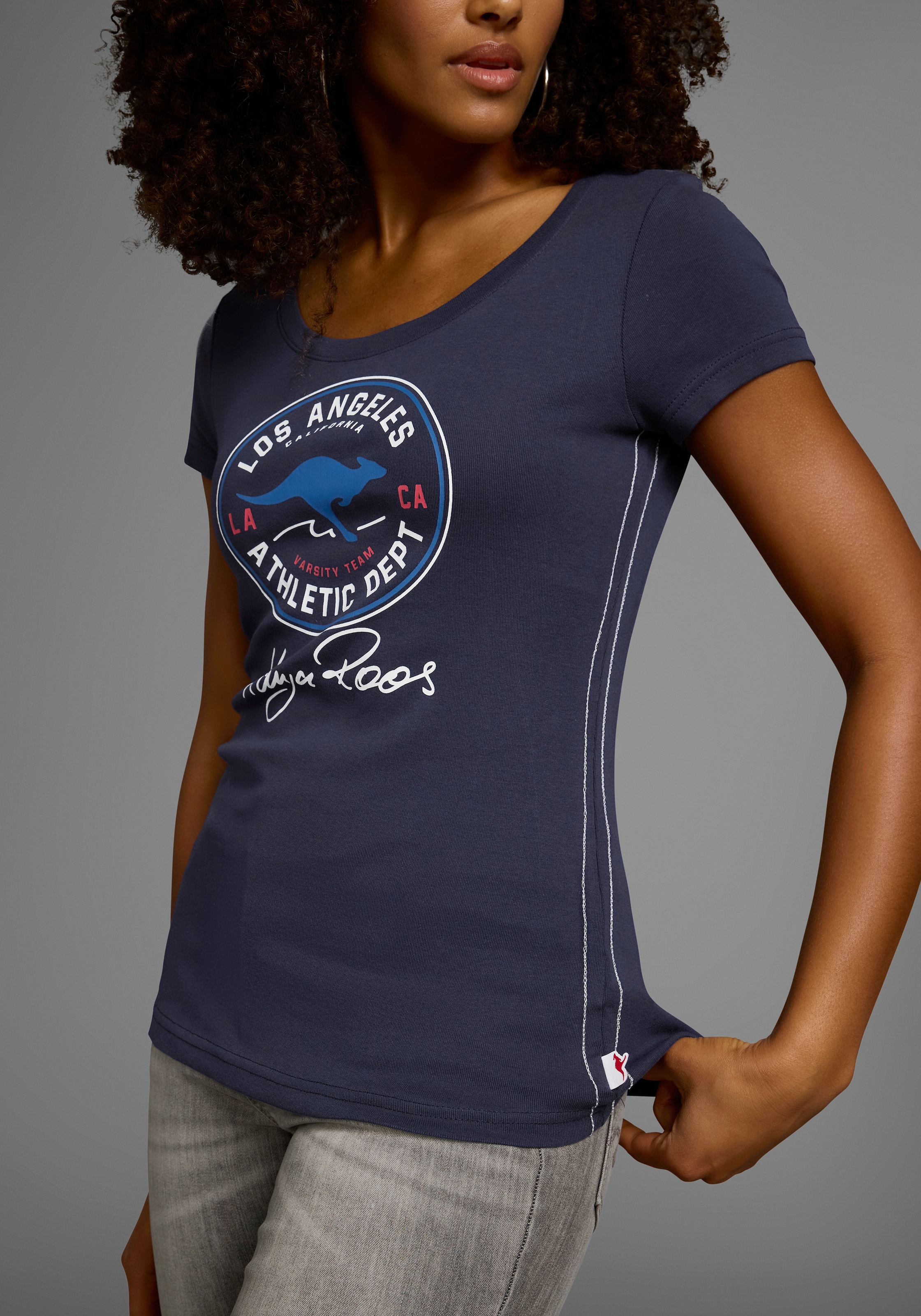 KangaROOS T-Shirt, Kurzarm, sehr figurbetont, im Vintage-Design, Rundhalsausschnitt