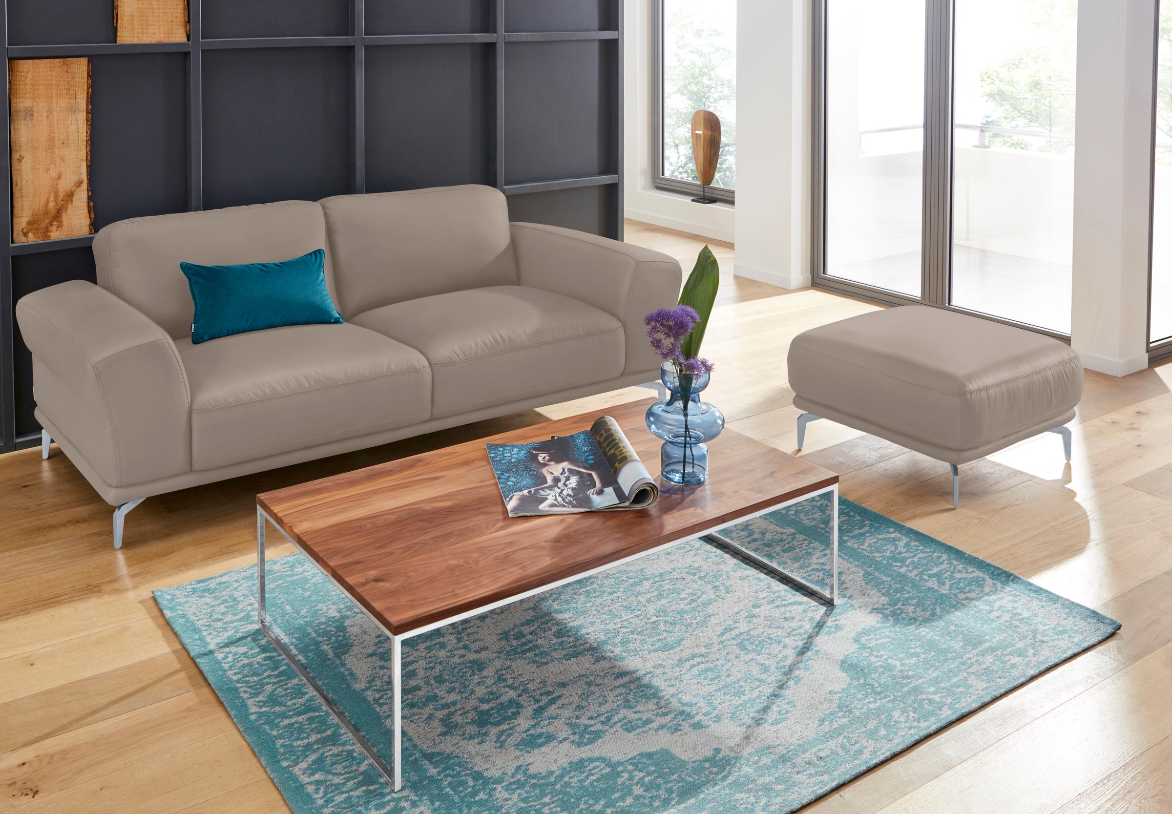 W.SCHILLIG 2,5-Sitzer »montanaa Design Sofa mit erstklassigem Sitzkomfort, Federkern« mit Metallfüßen in Silber matt, Breite 212 cm