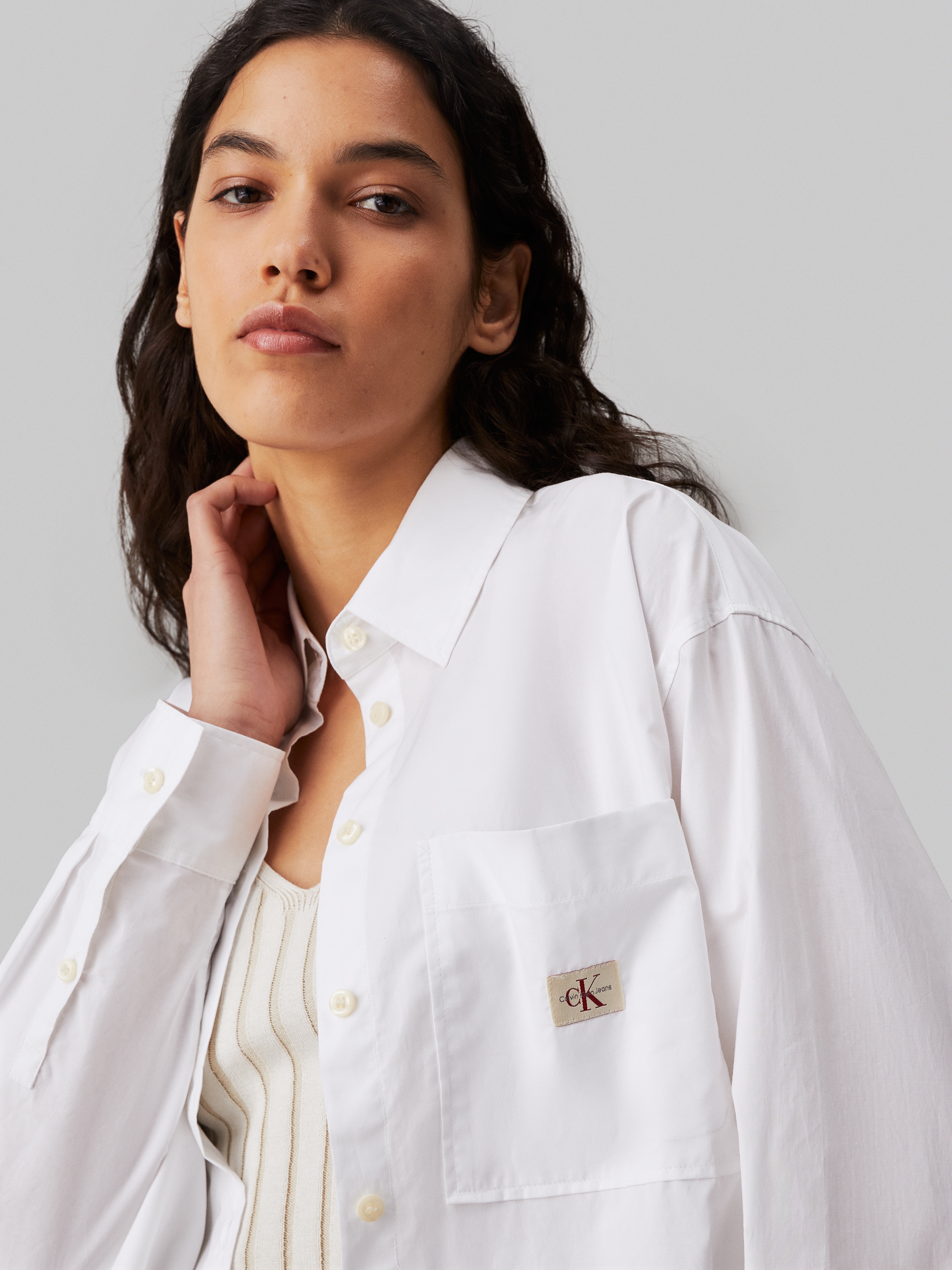 Langarmhemd »WOVEN LABEL RELAXED SHIRT«, mit Logopatch